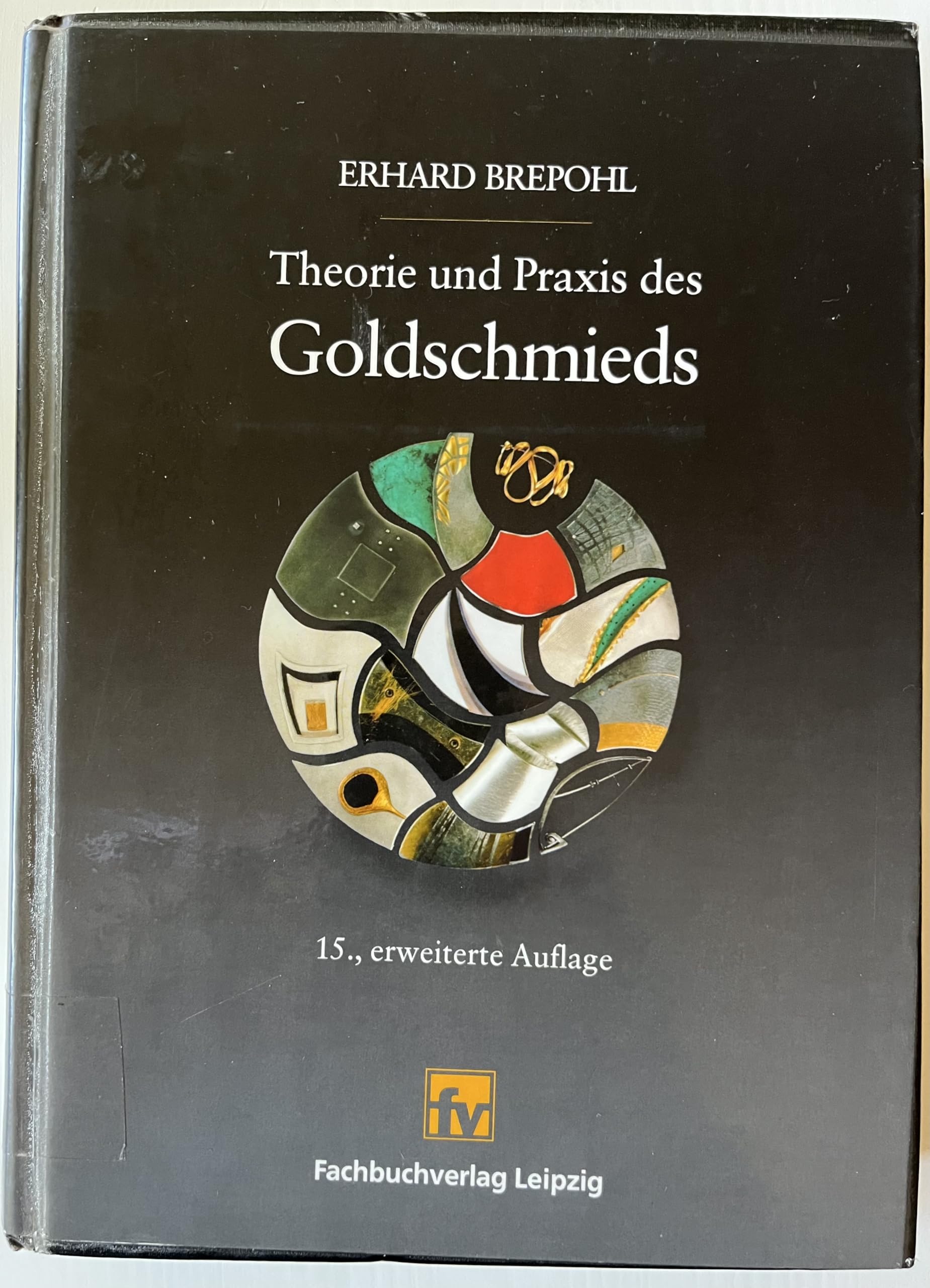 Theorie und Praxis des Goldschmieds Media & Communication