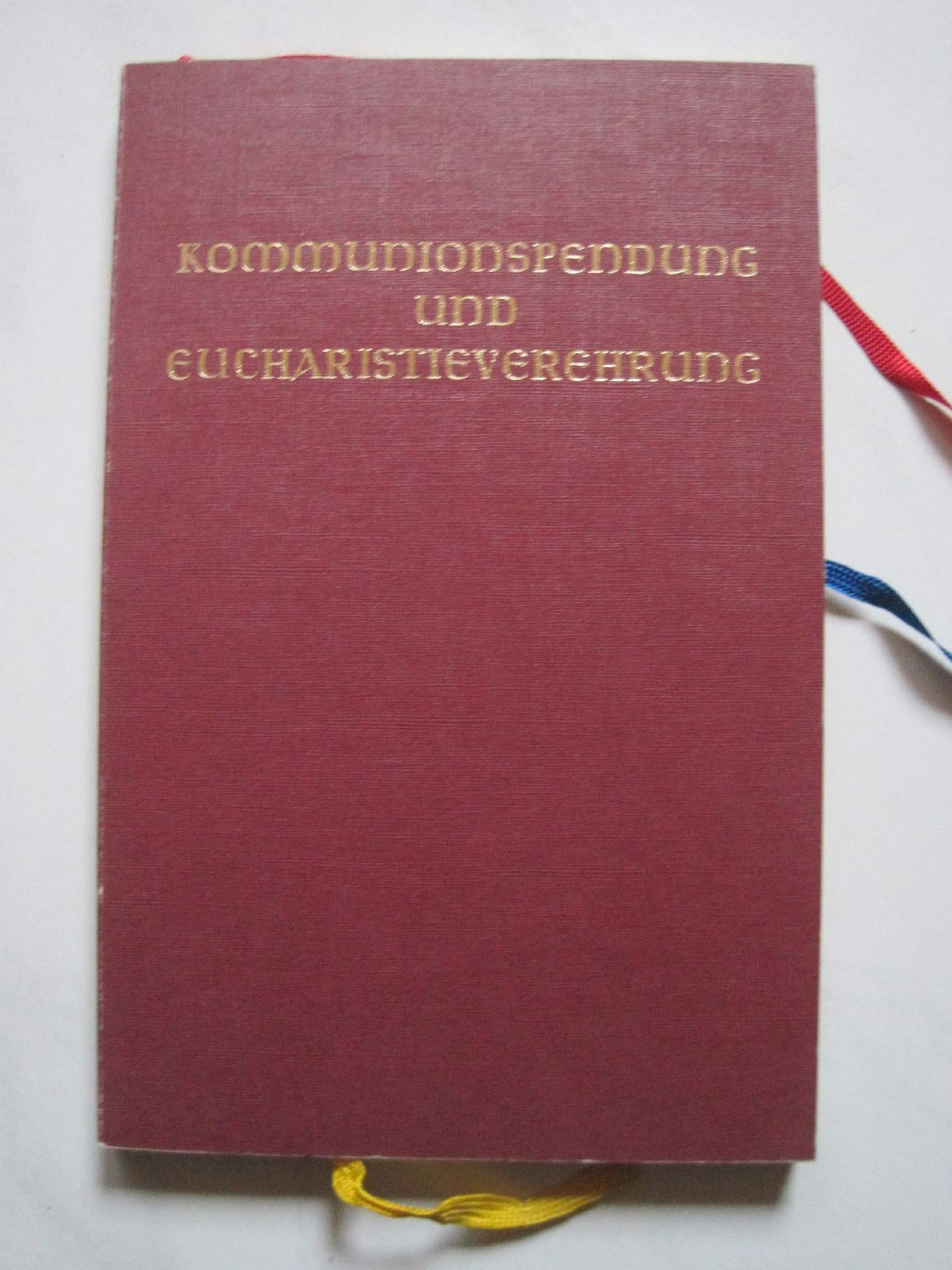 Kommunionspendung und Eucharistieverehrung außerhalb der Messe Film, Art & Culture