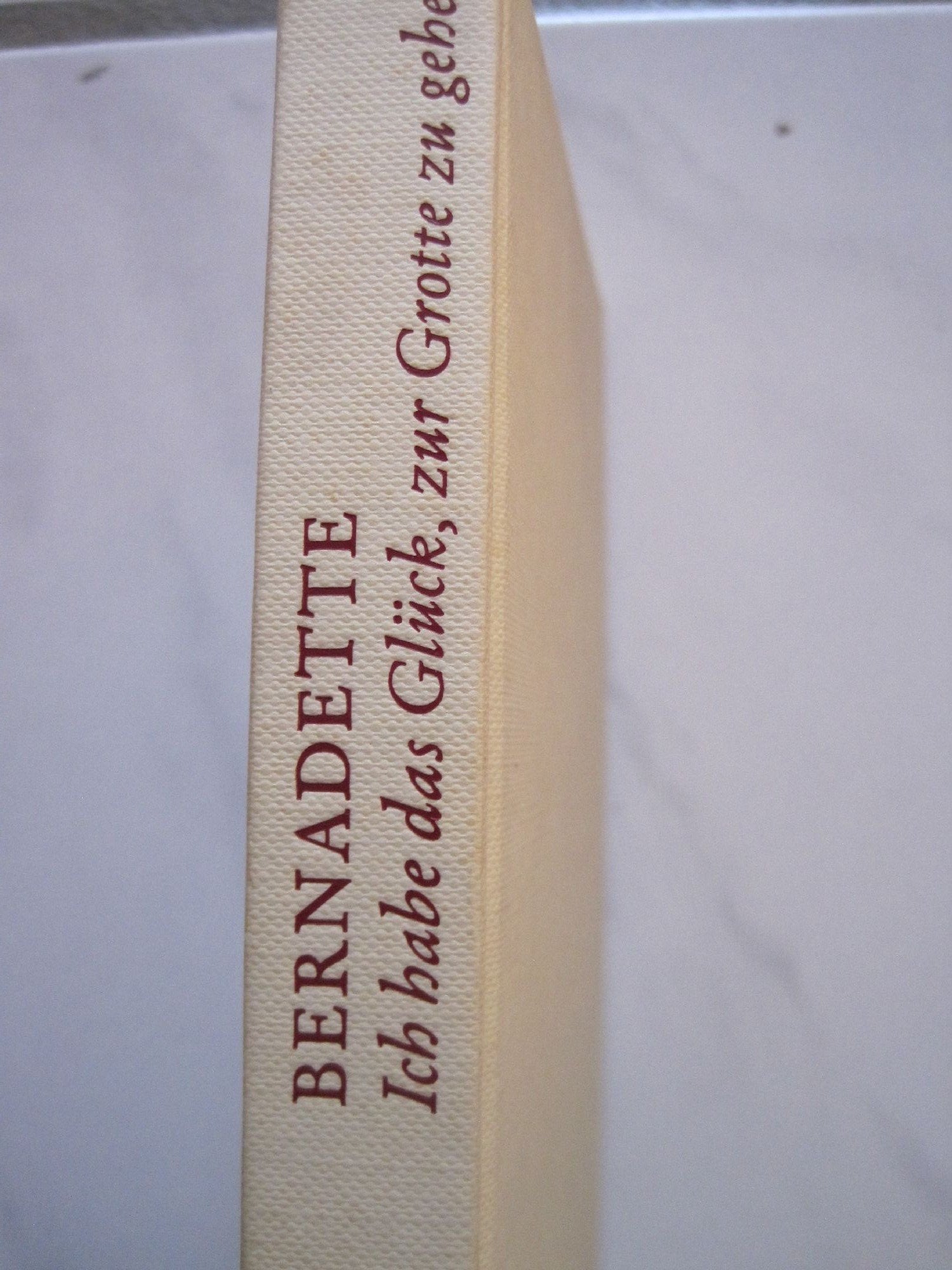 Ich habe das Glück, zur Grotte zu gehen. Briefe und Bekenntnisse Essays & Short Stories