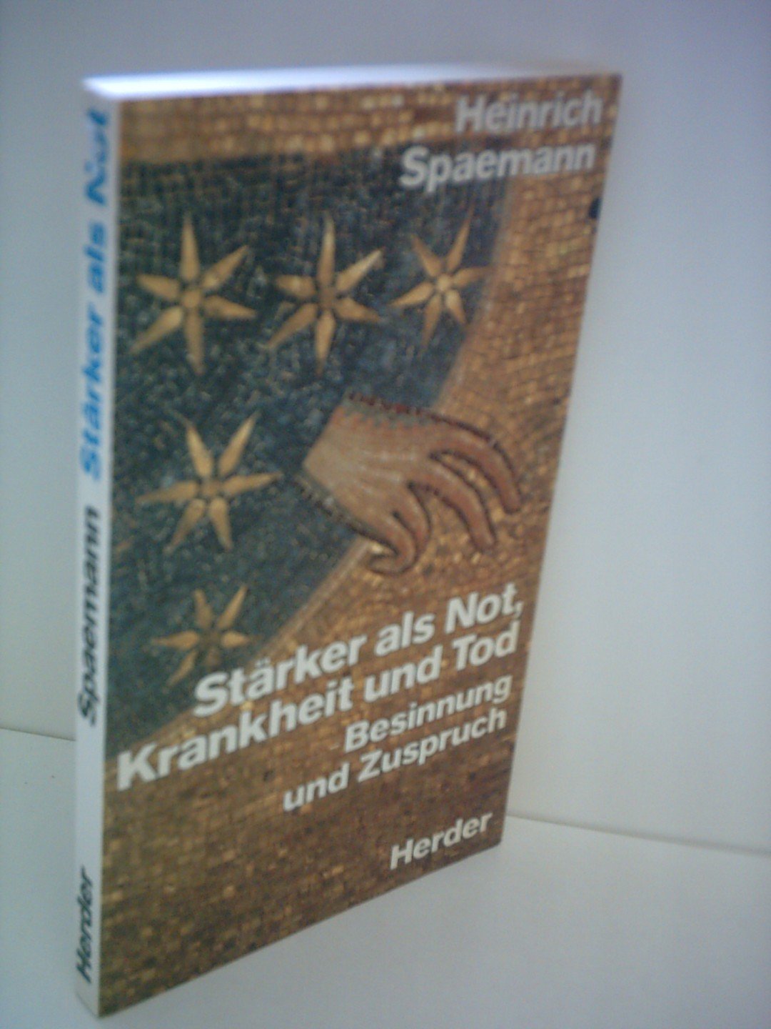 Stärker als Not, Krankheit und Tod - Besinnung und Zuspruch Politics & Society