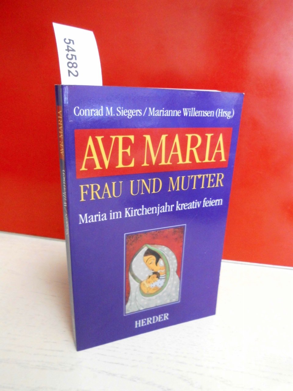 Ave Maria, Frau und Mutter Film, Art & Culture