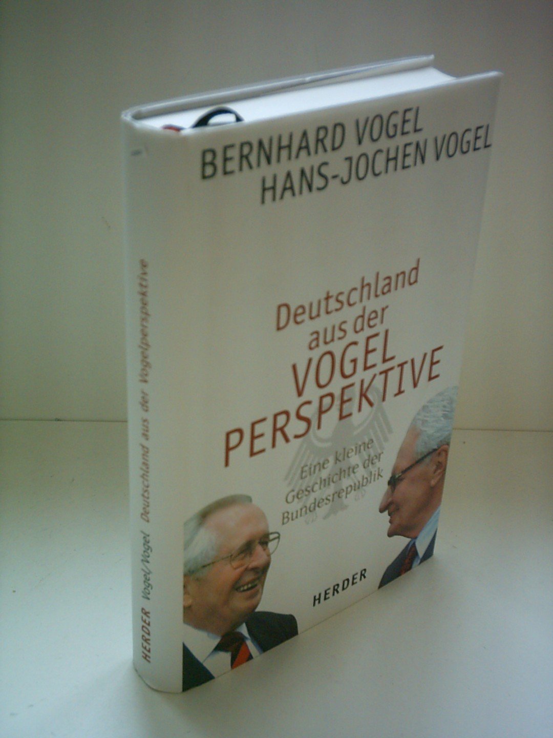 Deutschland aus der VOGEL PERSPEKTIVE: Eine kleine Geschichte der Bundesrepublik Politics & Society