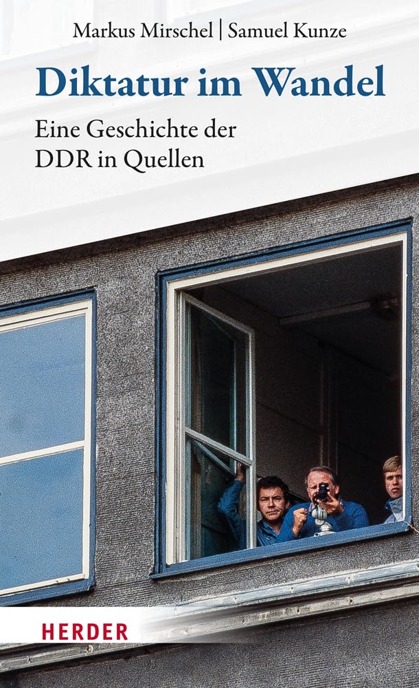 Diktatur im Wandel General education