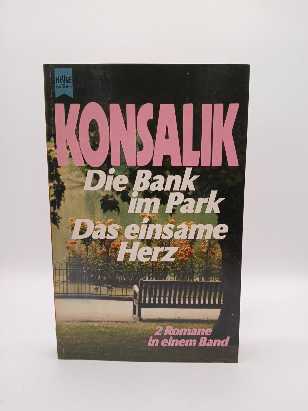 Die Bank im Park; Das einsame Herz Books