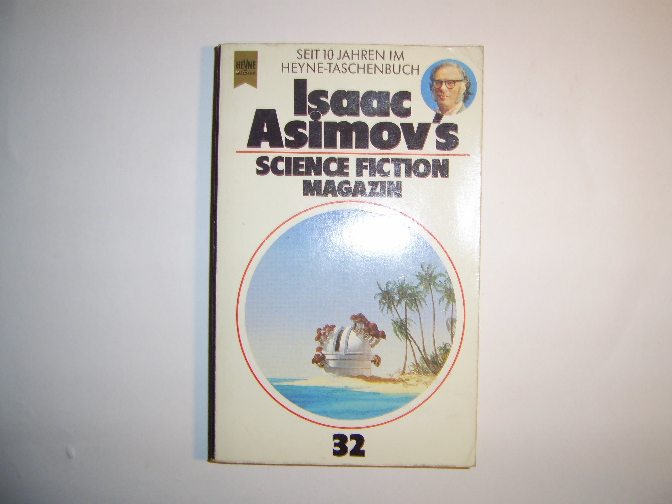 Isaac Asimov's Science Fiction Magazin XXXII. Books