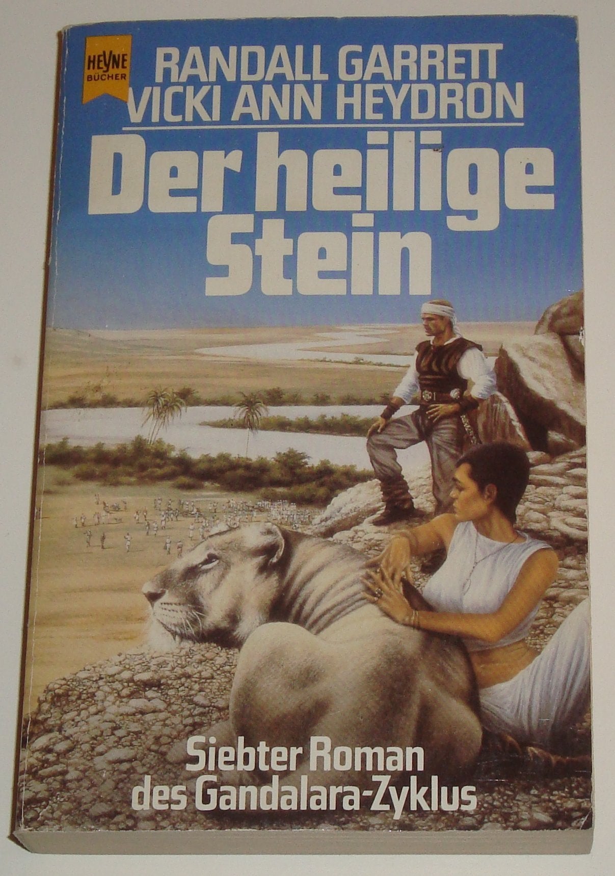 Der heilige Stein. Siebter Roman des Gandalara- Zyklus. ( Science Fiction). Books