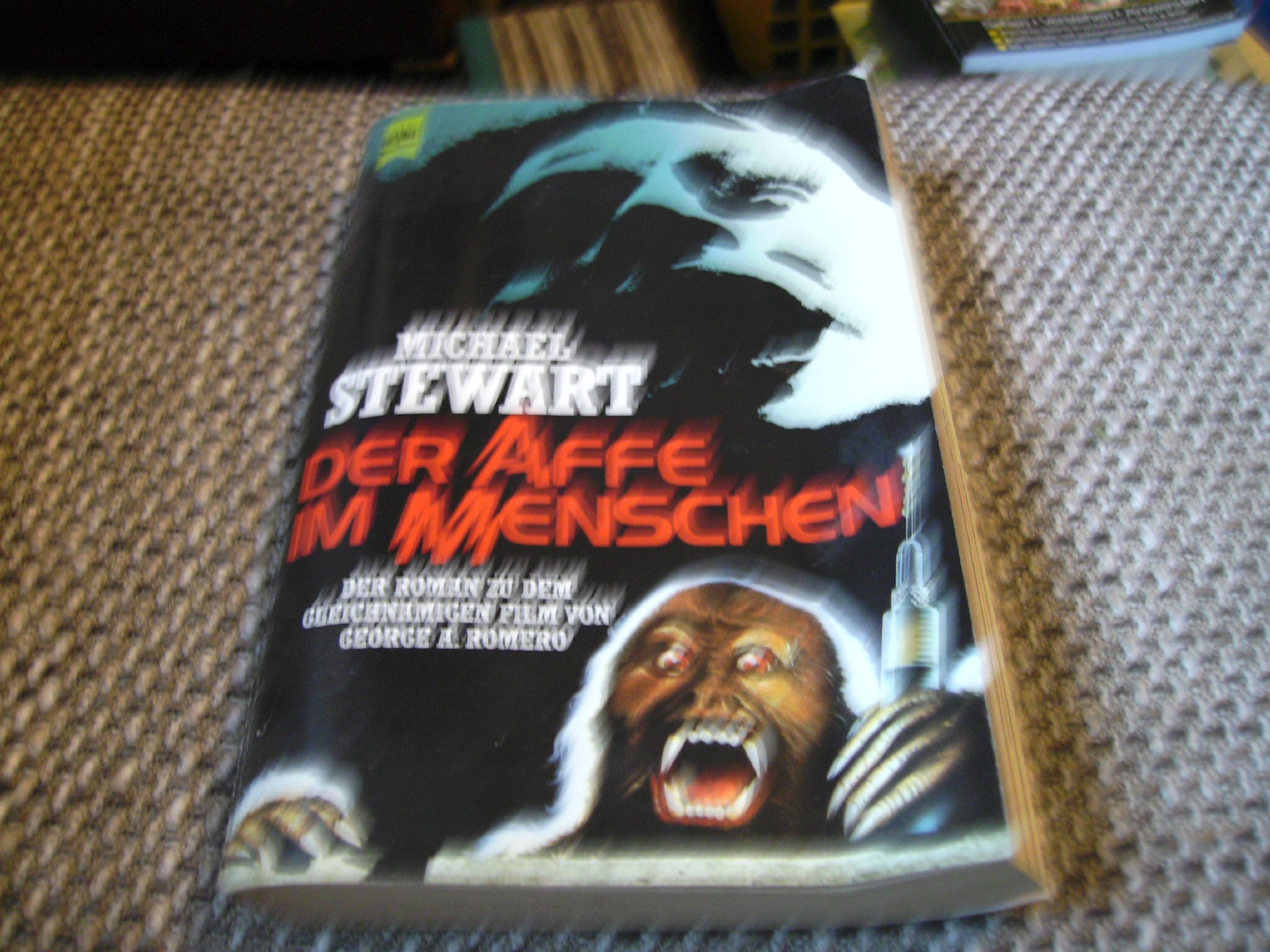 Der Affe im Menschen. Roman zum gleichnamigen Film. Contemporary literature