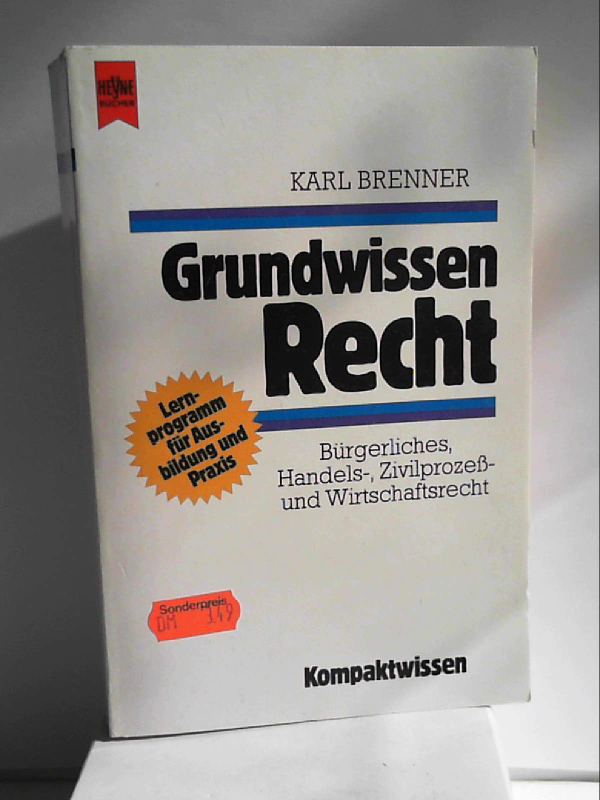 Grundwissen Recht Law