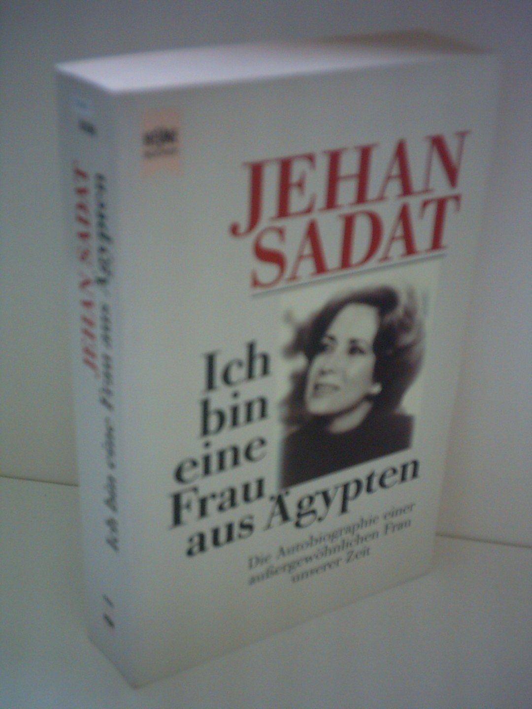 Ich bin eine Frau aus Ägypten, Geschenkausgabe Politics & Society