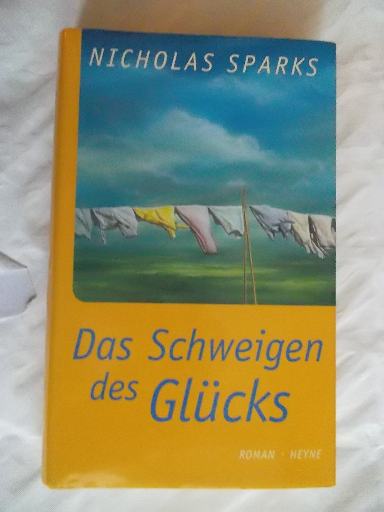 Das Schweigen des Glücks: Roman: Roman. Aus d. Amerikan. v. Susanne Höbel Contemporary literature