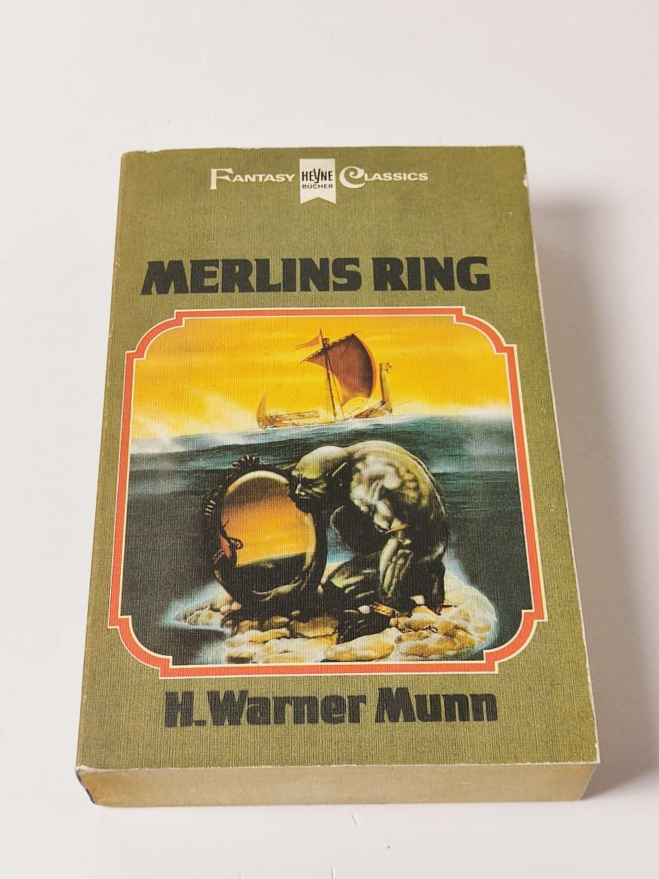 Merlins Ring. Books