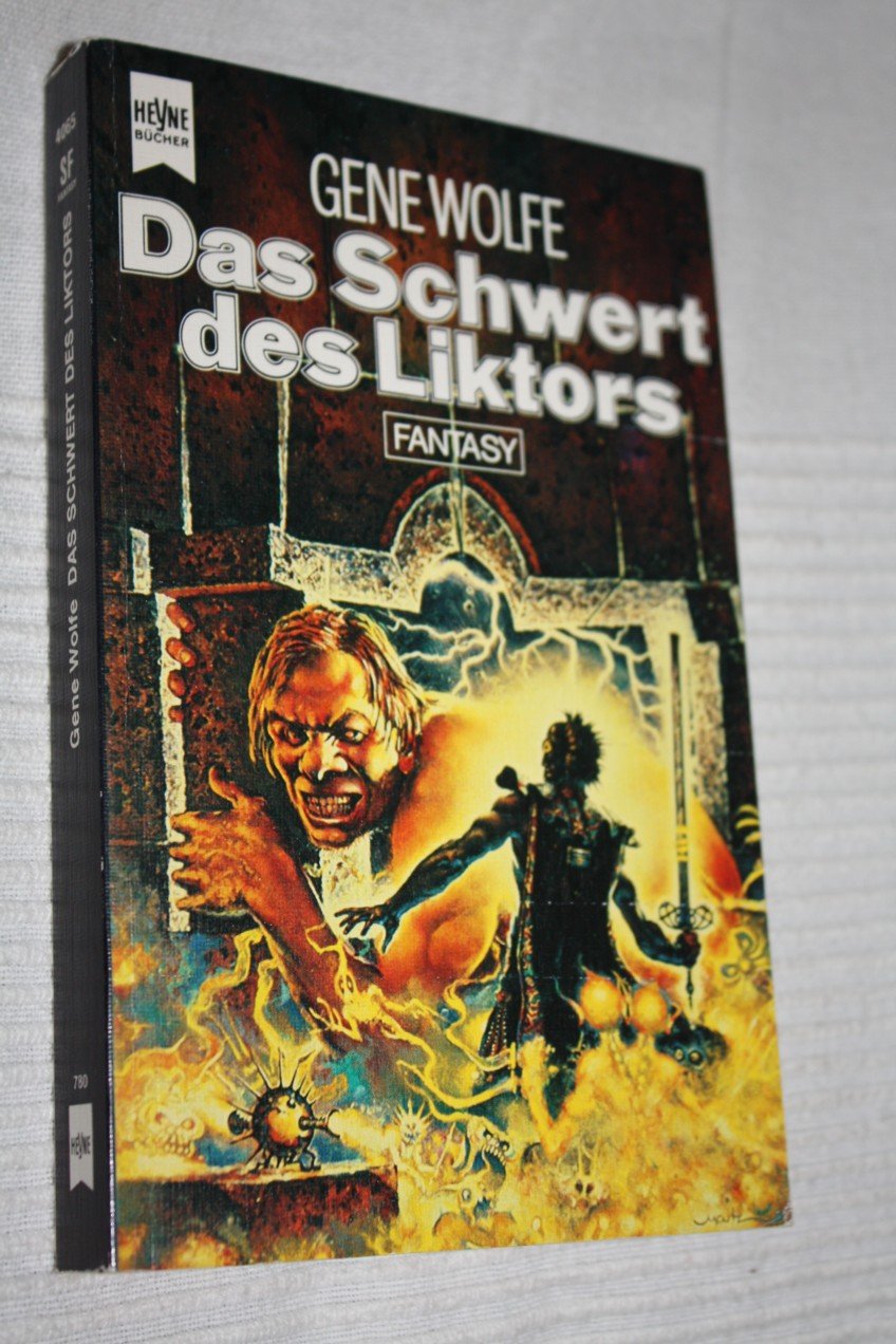 Das Schwert des Liktors. Das Buch der Neuen Sonne 03. Books