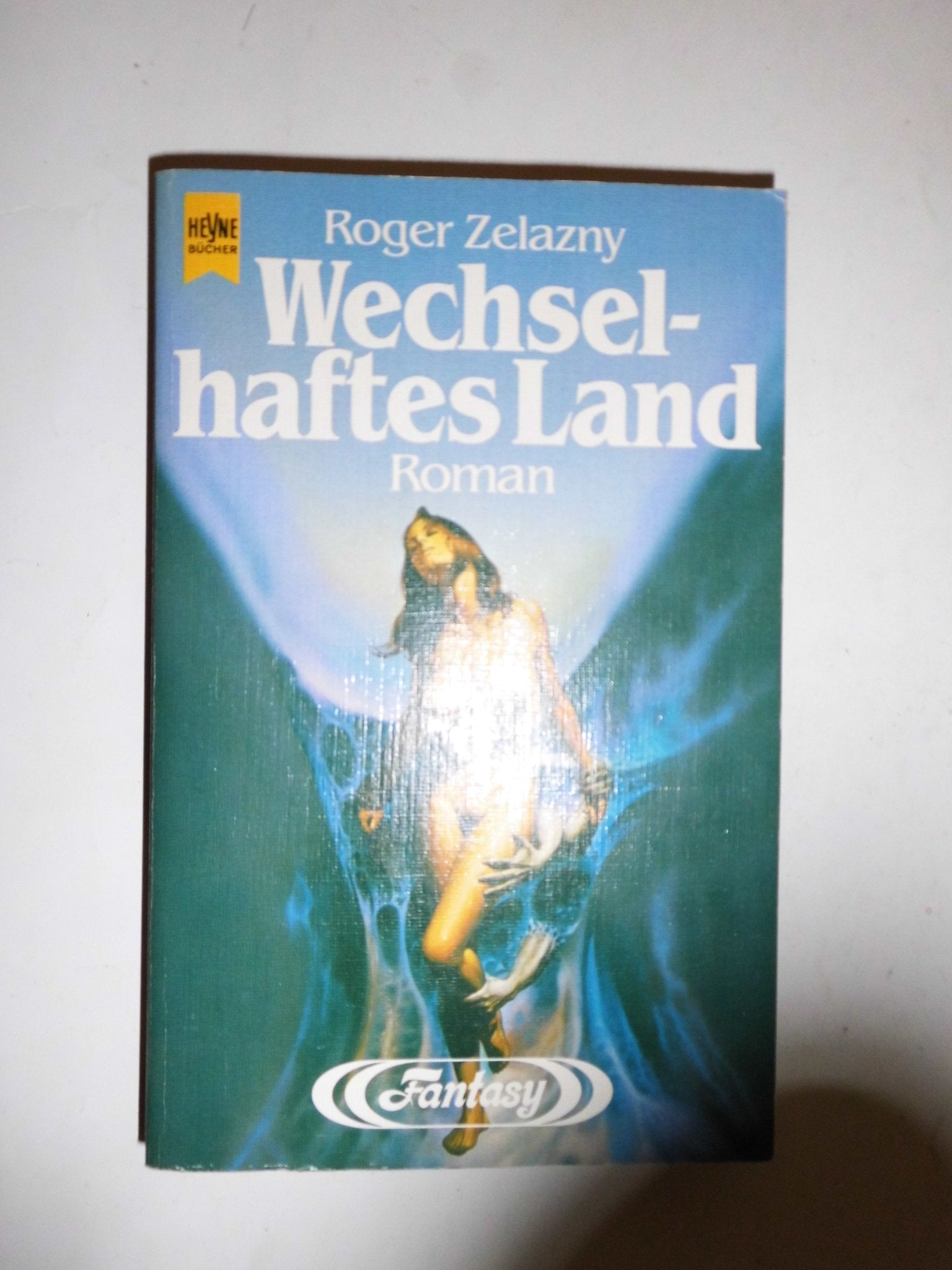 Wechselhaftes Land. Fantasy Roman. Fantasy & Sci-Fi