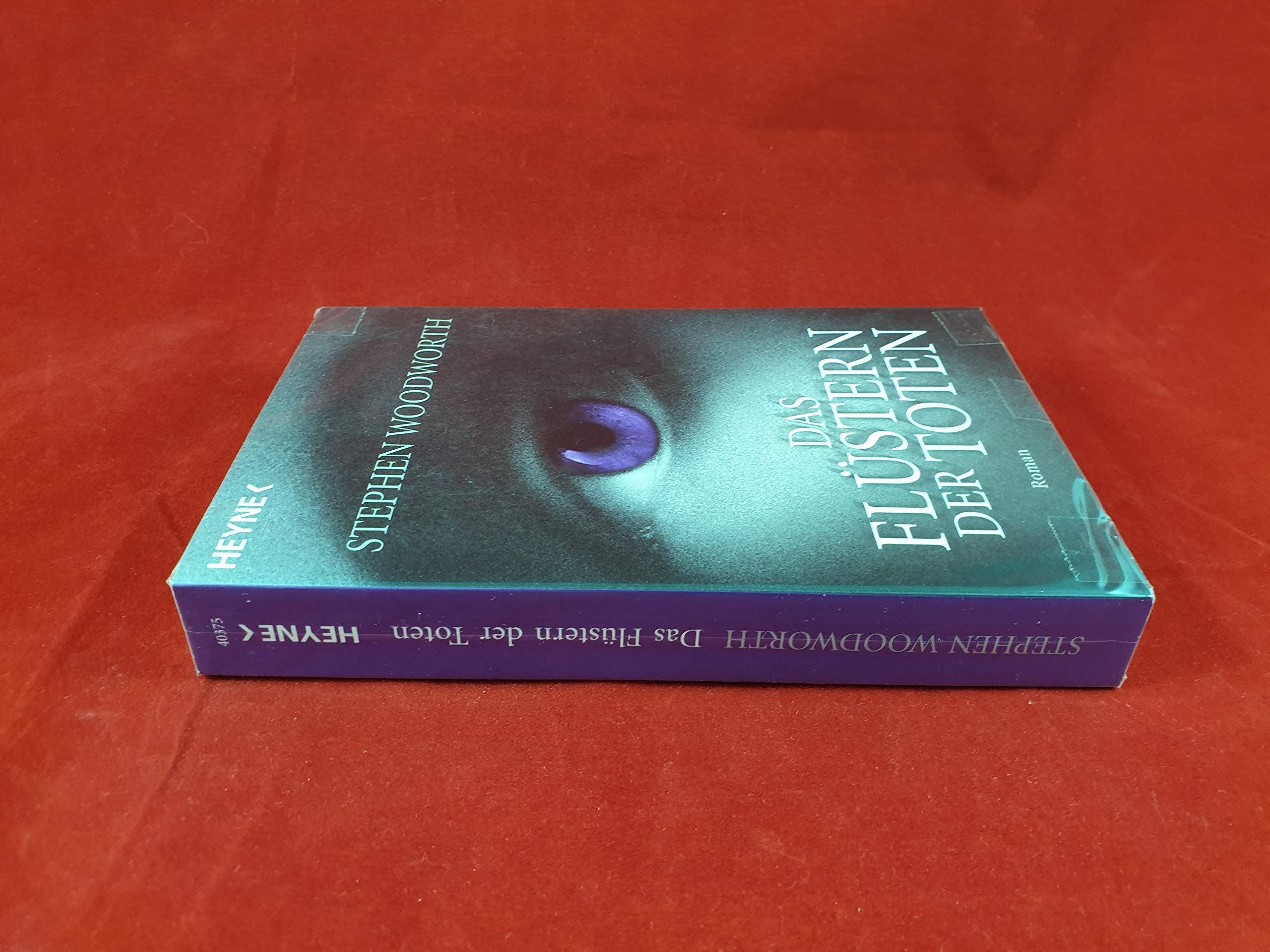 Das Flüstern der Toten: Roman: Roman. Deutsche Erstausgabe Action & Adventure