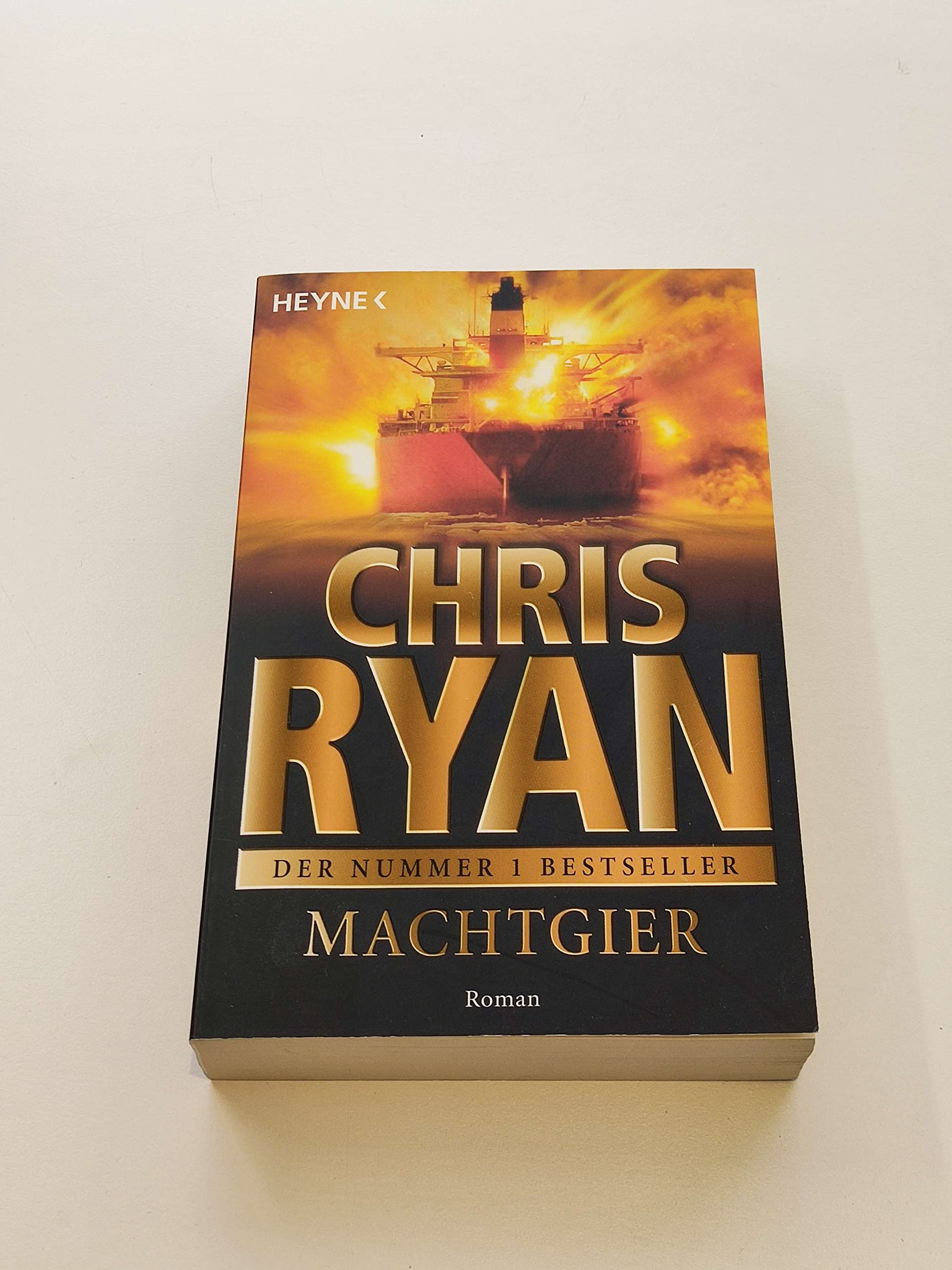 Machtgier: Roman: Roman. Deutsche Erstausgabe Crime & Thrillers