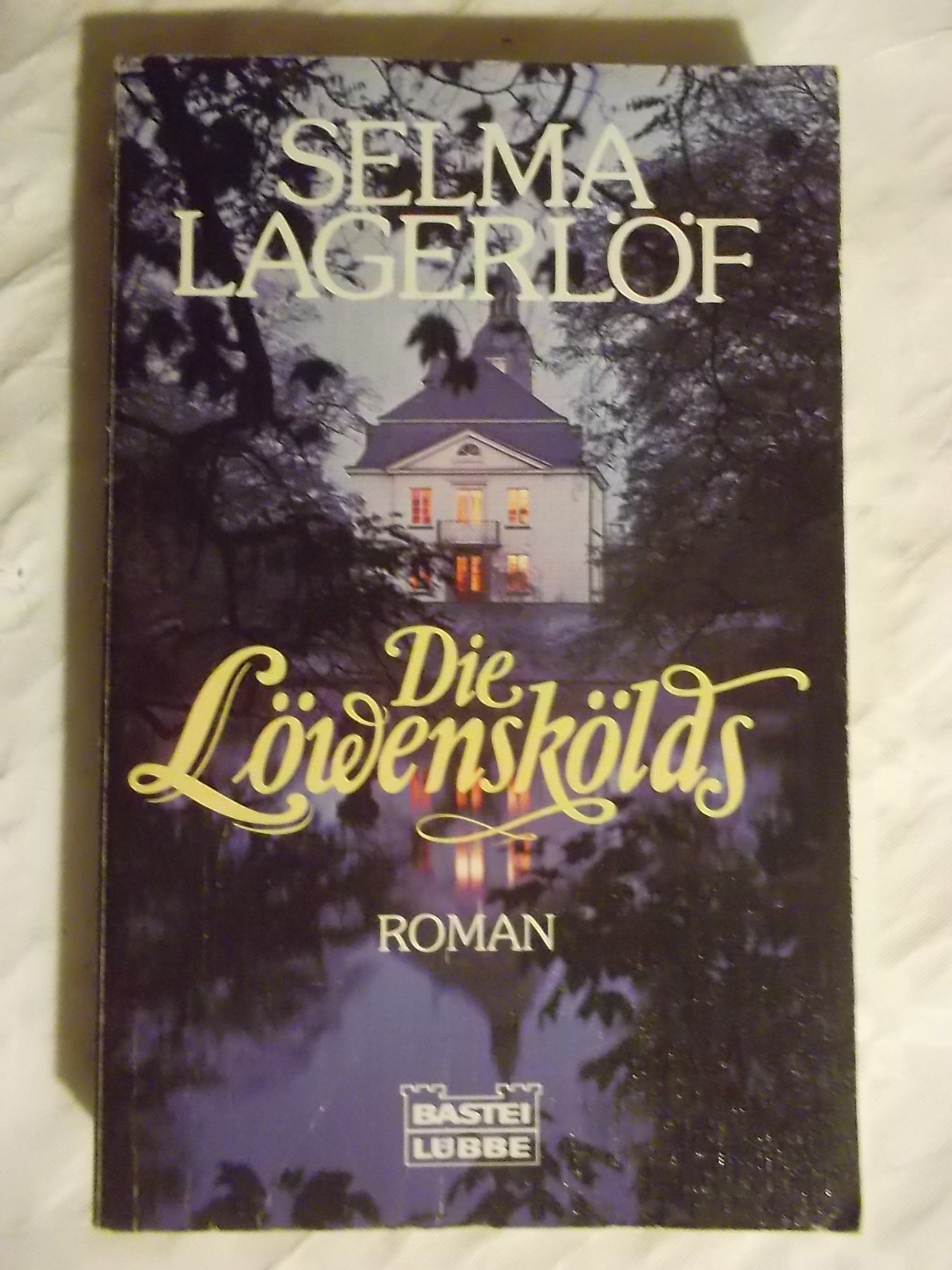 Die Löwenskölds. Contemporary literature