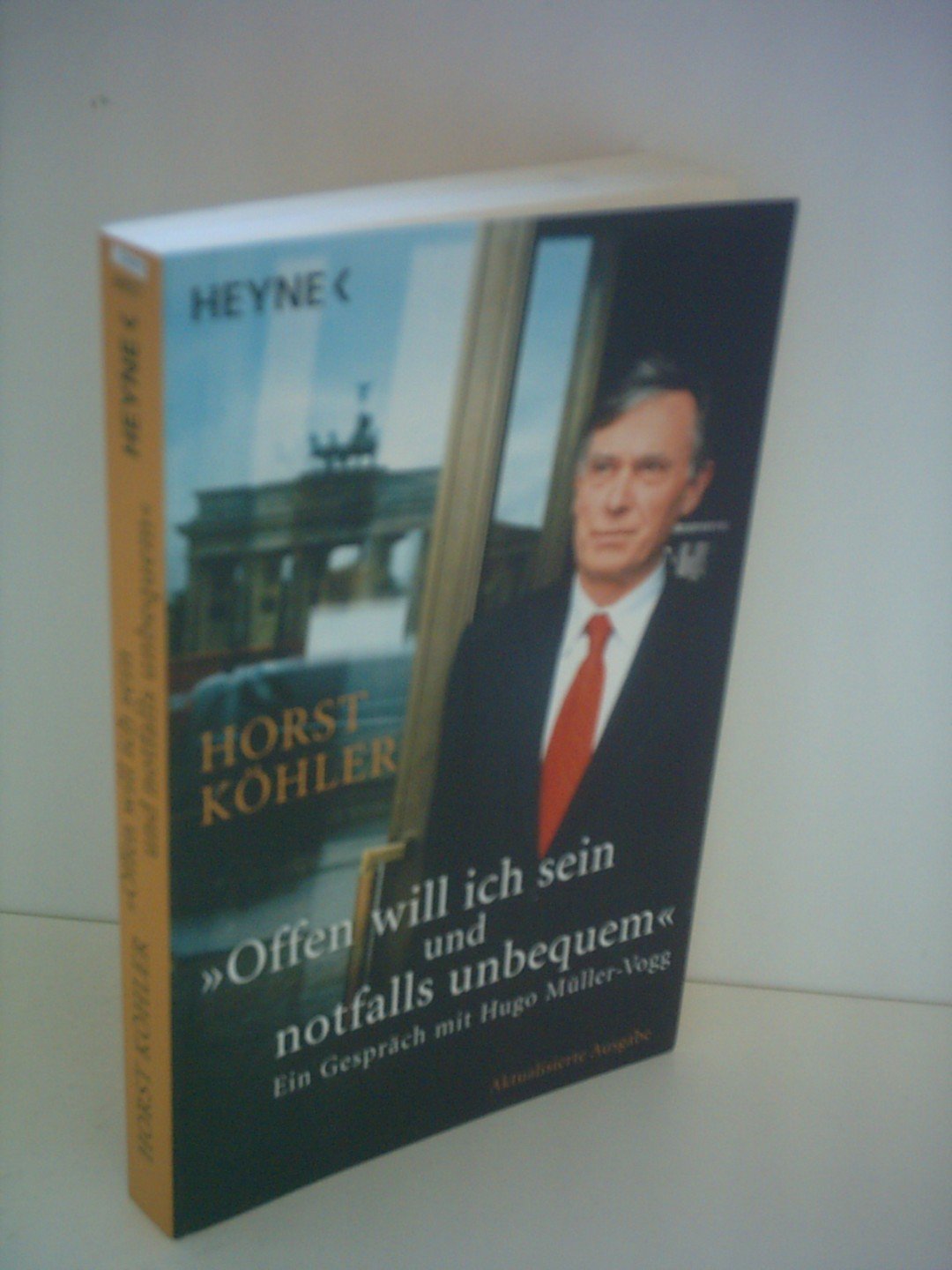 "Offen will ich sein und notfalls unbequem": Ein Gespräch mit Hugo Müller-Vogg Politics & History