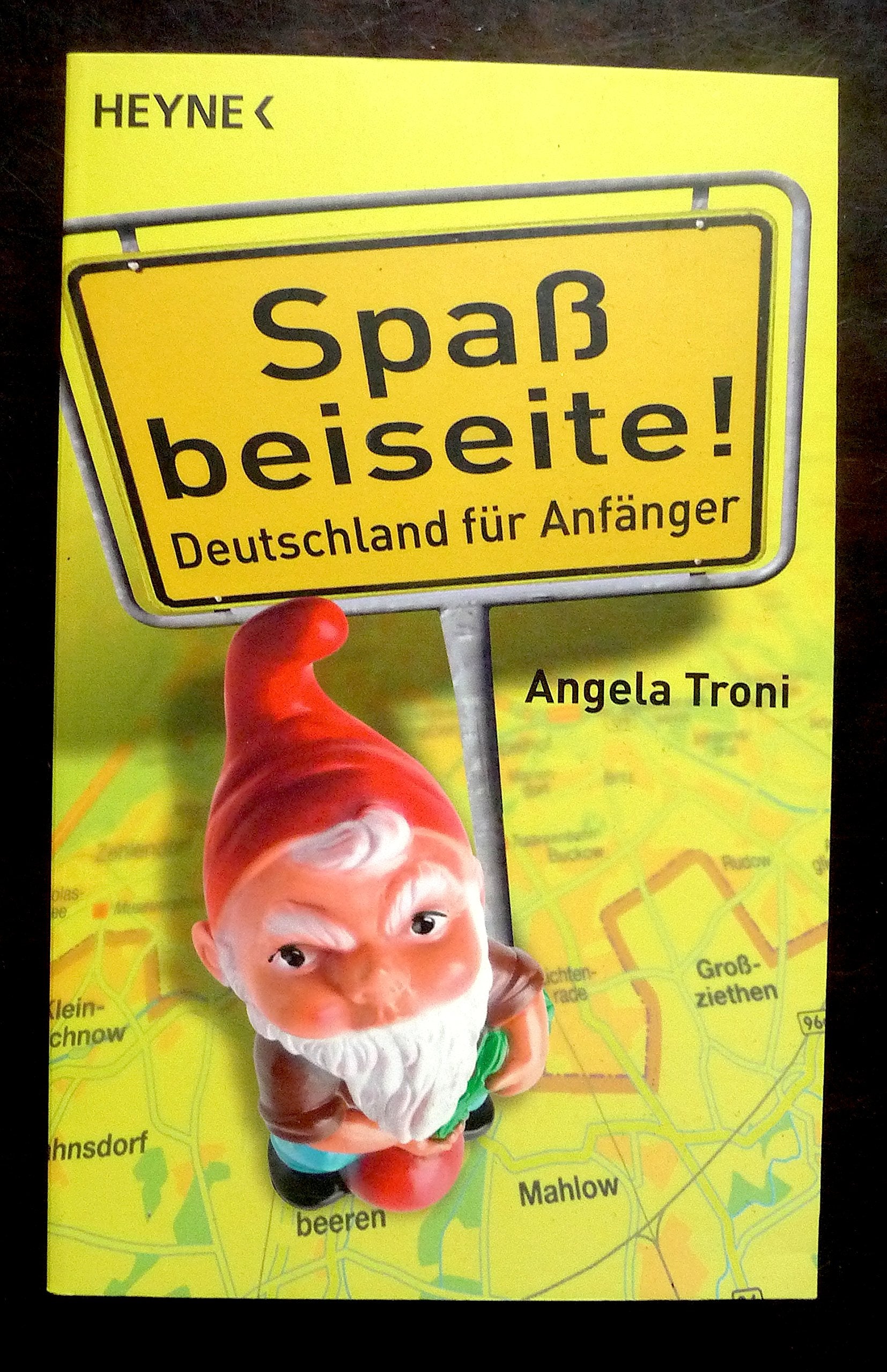 Spaß beiseite!: Deutschland für Anfänger Books