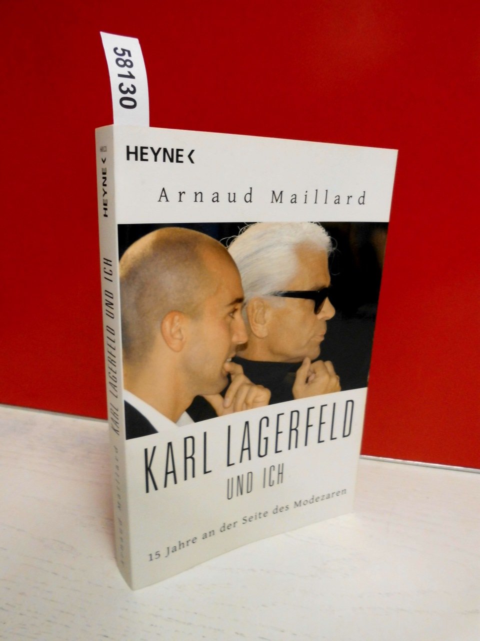 Karl Lagerfeld und ich: 15 Jahre an der Seite des Modezaren Art & Literature