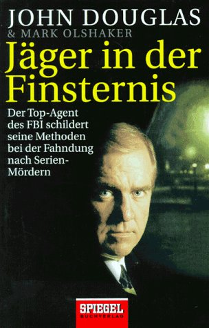 Jäger in der Finsternis Law Books