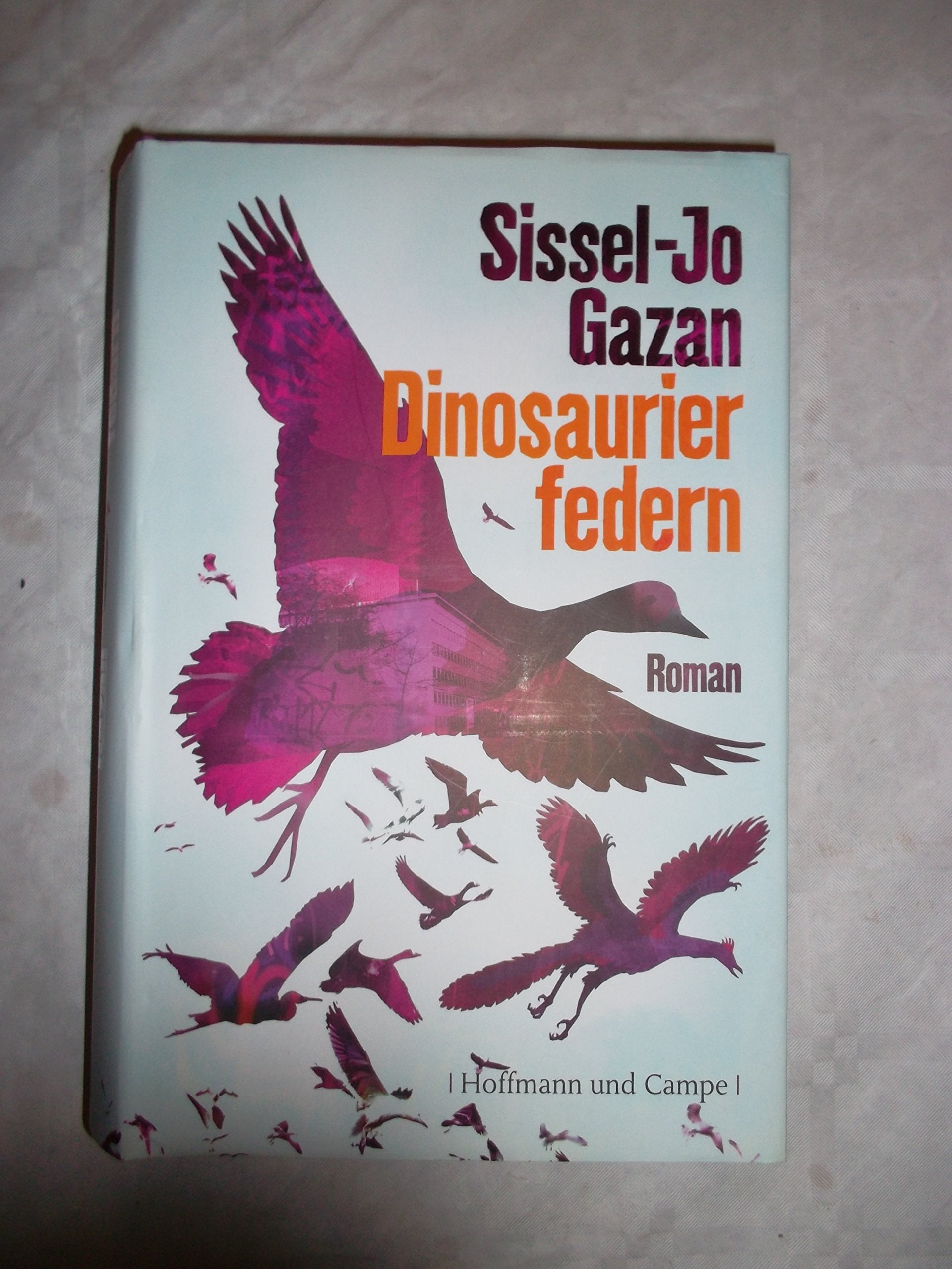 Dinosaurierfedern: Roman Action & Adventure
