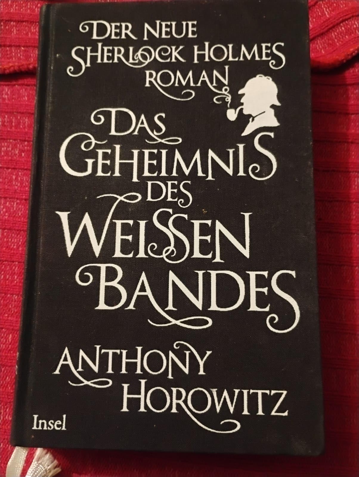 Das Geheimnis des weißen Bandes Historical Fiction