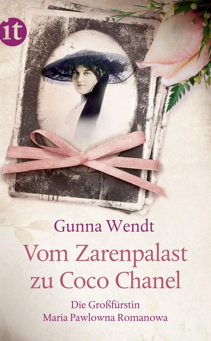 Vom Zarenpalast zu Coco Chanel Politics & Society
