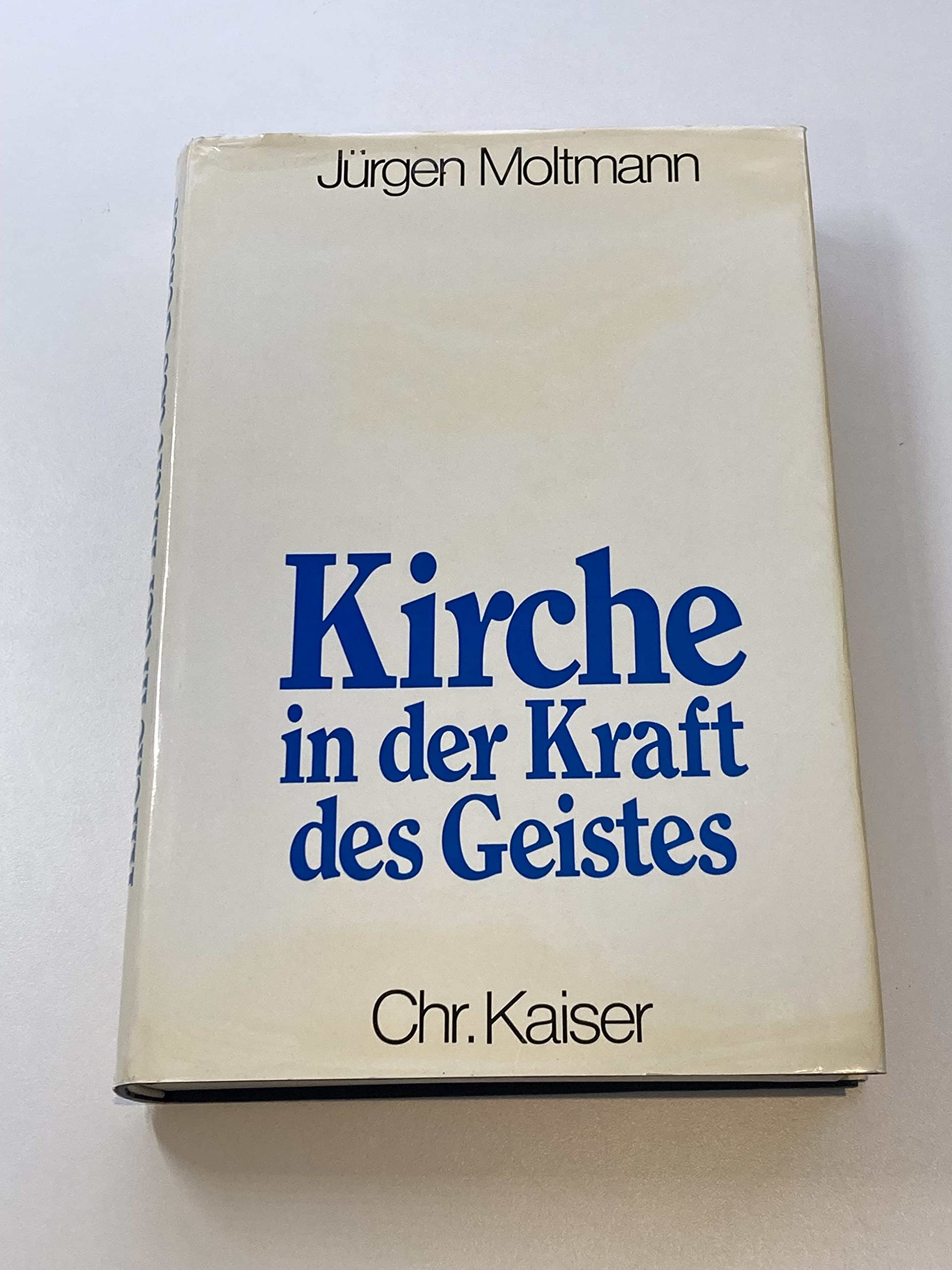 Kirche in der Kraft des Geistes. Ein Beitrag zur messianischen Ekklesiologie Politics & Society