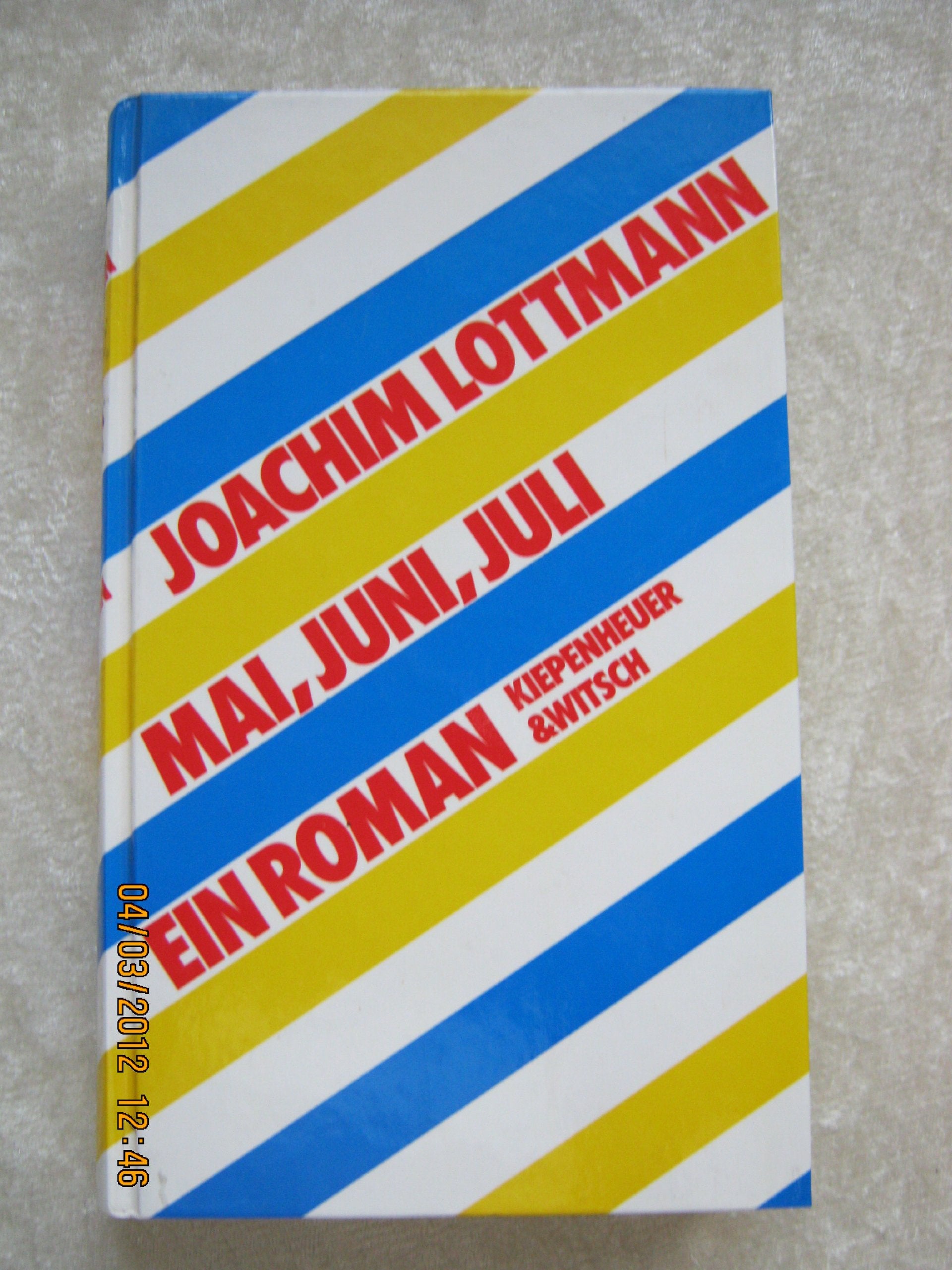 Mai, Juni, Juli Contemporary literature