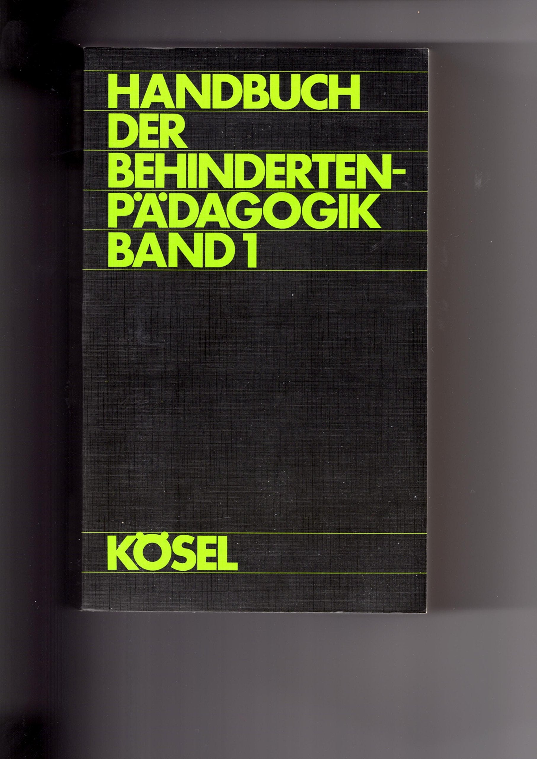 Handbuch der Behindertenpädagogik. Books