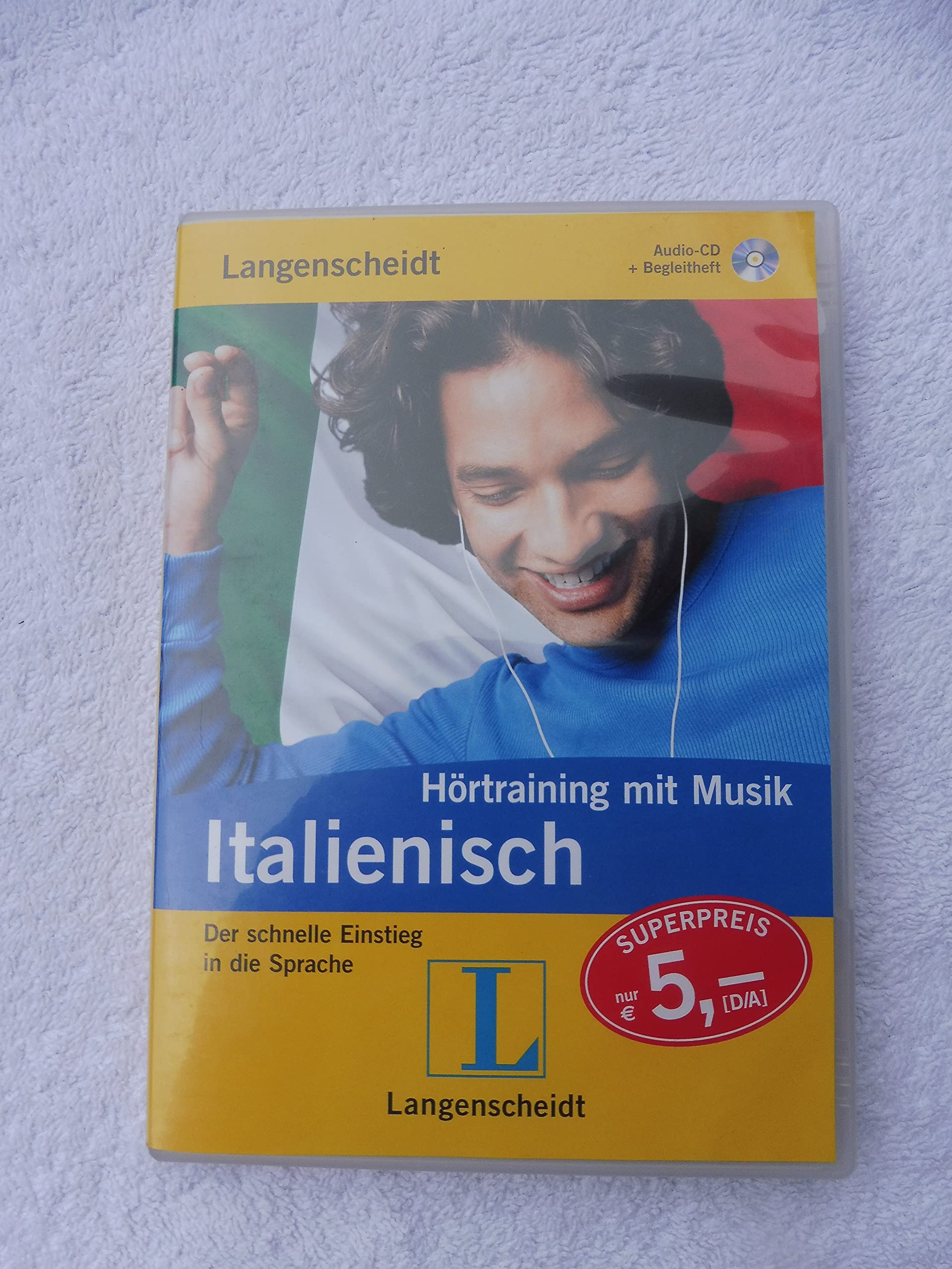 Langenscheidt Hörtraining mit Musik Italienisch - Audio-CD mit Begleitheft: Der schnelle Einstieg in die Sprache Learning & Reference