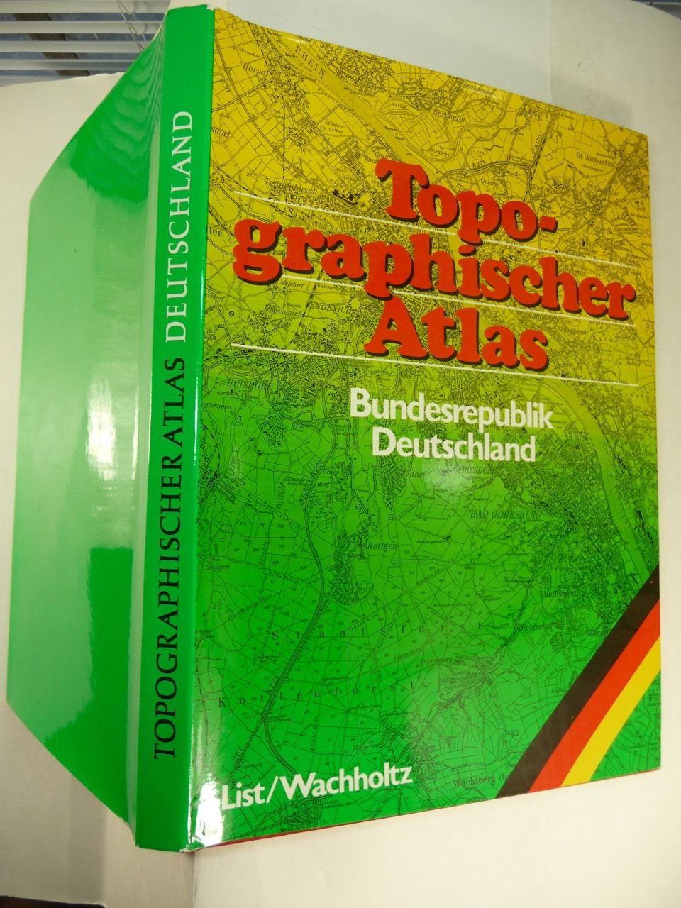 Topographischer Atlas Bundesrepublik Deutschland (German Edition) Books