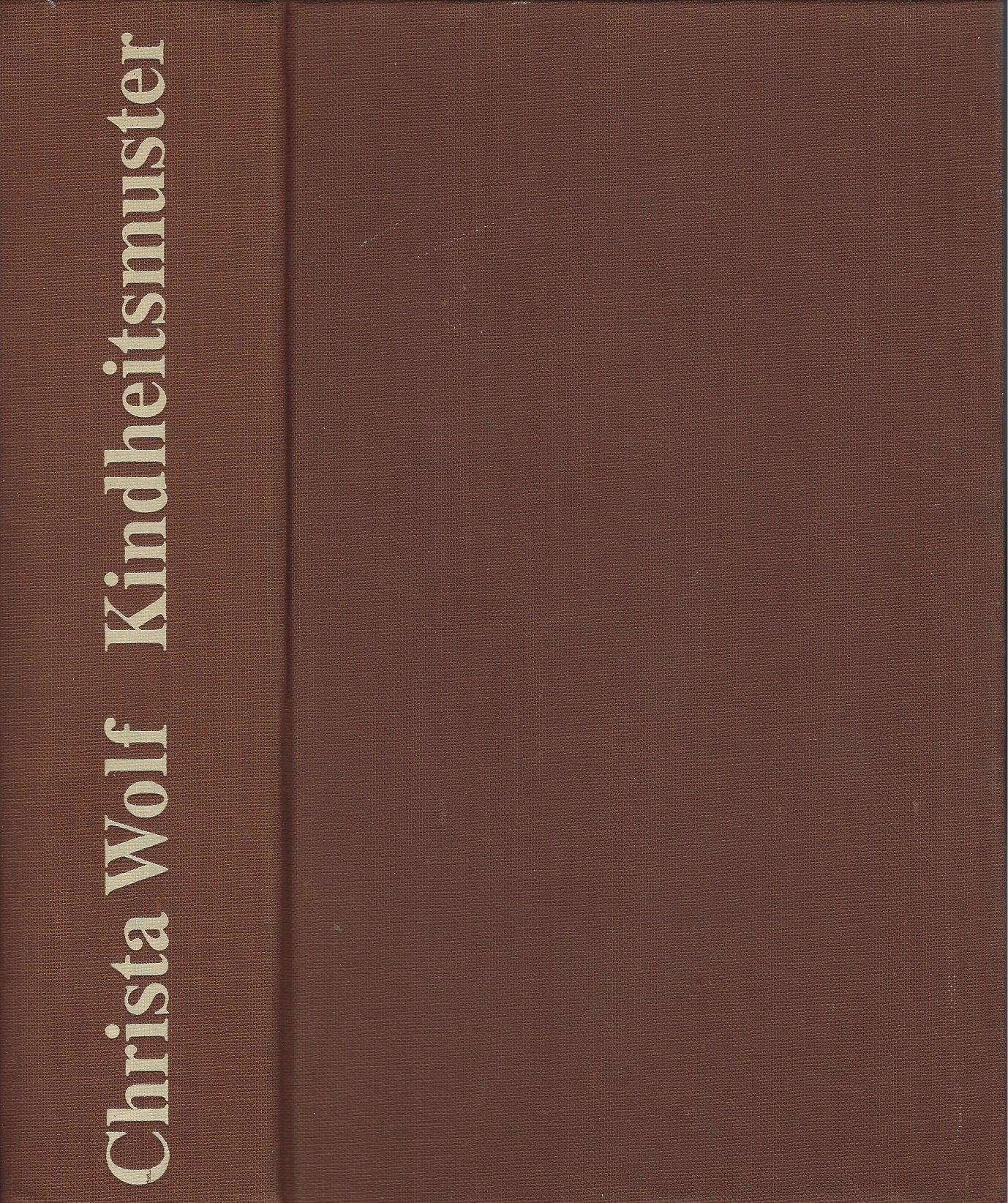 Kindheitsmuster : Roman. Contemporary literature Books