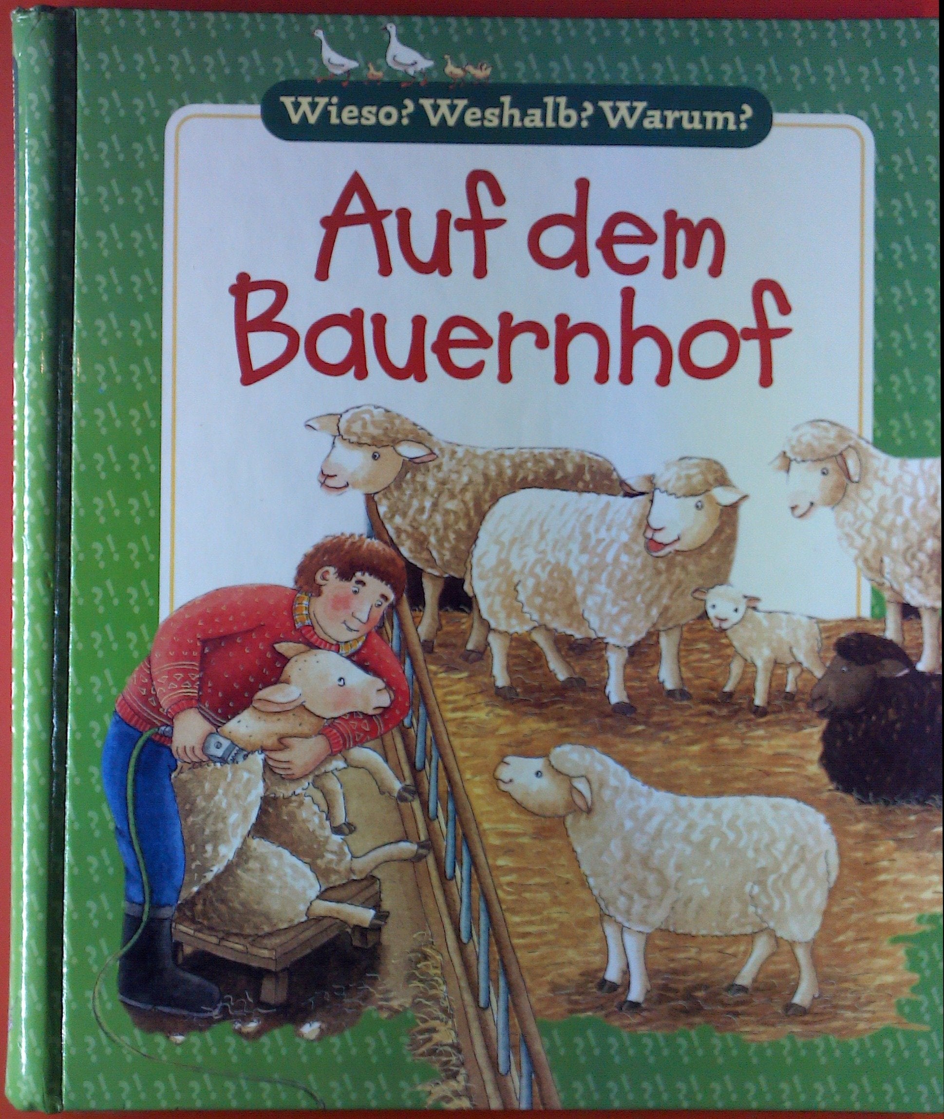 Auf dem Bauernhof: Bilderbuch mit Gucklöchern Books