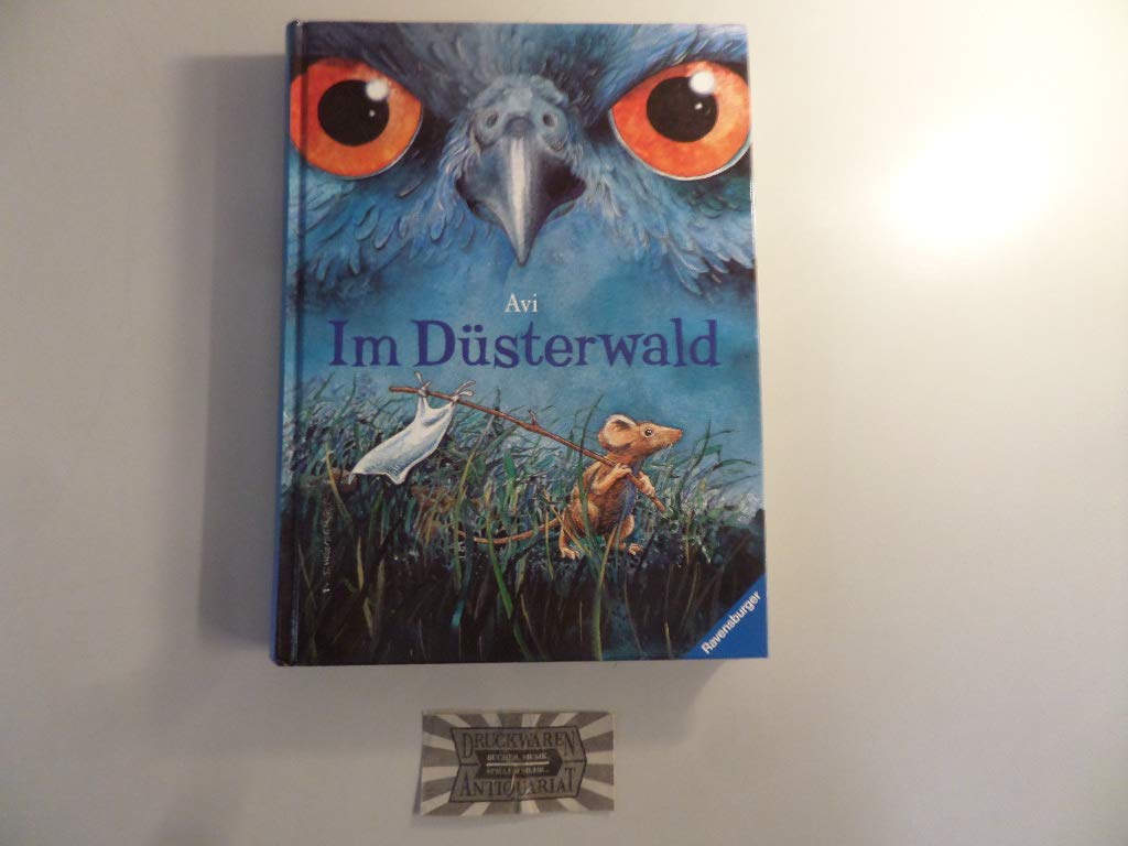 Im Düsterwald: Eine Geschichte über Mut und Macht, Freiheit und Feigheit Books