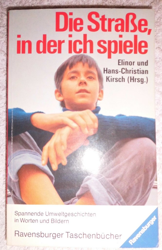 Die Straße, in der ich spiele. Wort- und Bildgeschichten für Kinder. Books