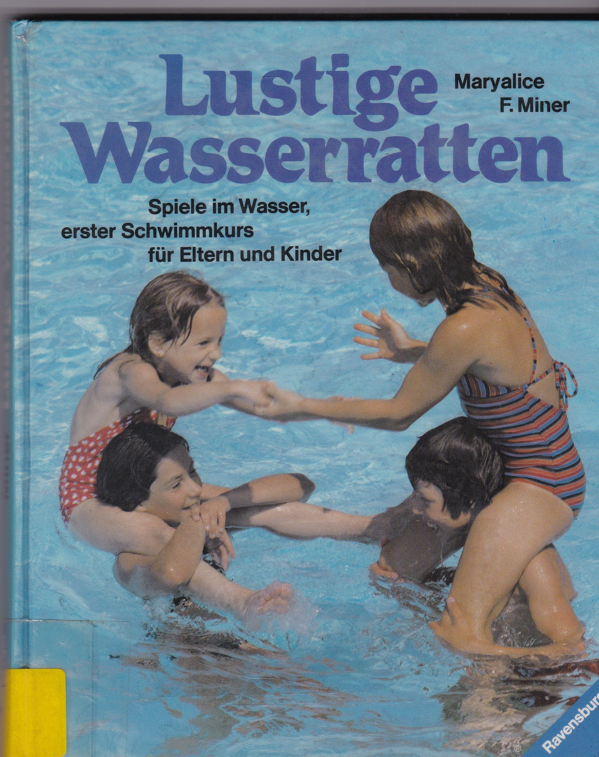 Lustige Wasserratten. Spiele im Wasser, erster Schwimmkurs für Eltern und Kinder Leisure & Fun