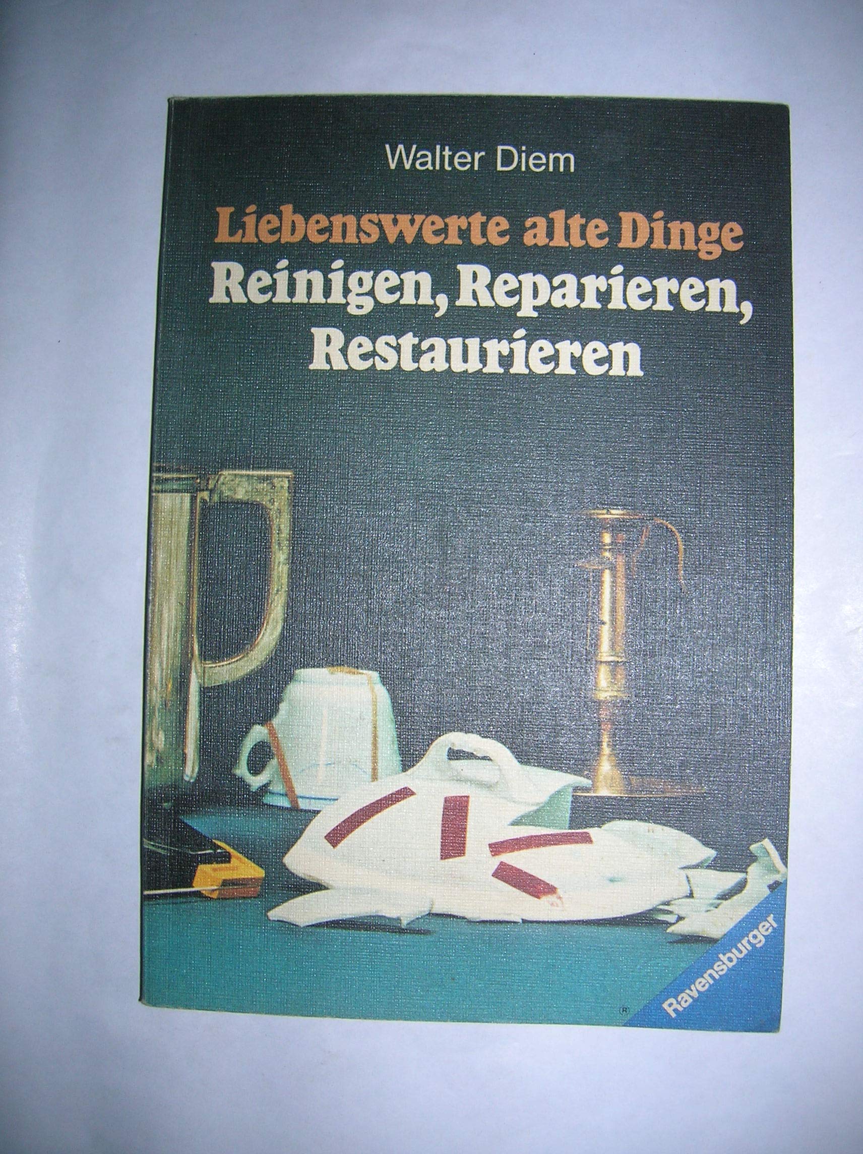 Liebenswerte alte Dinge reinigen, reparieren, restaurieren. Film, Art & Culture
