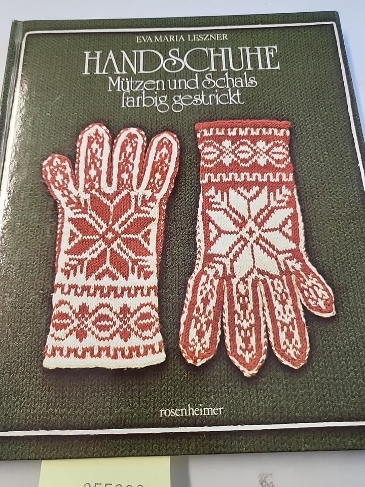 Handschuhe, Mützen und Schals farbig gestrickt Hobbies & Crafts