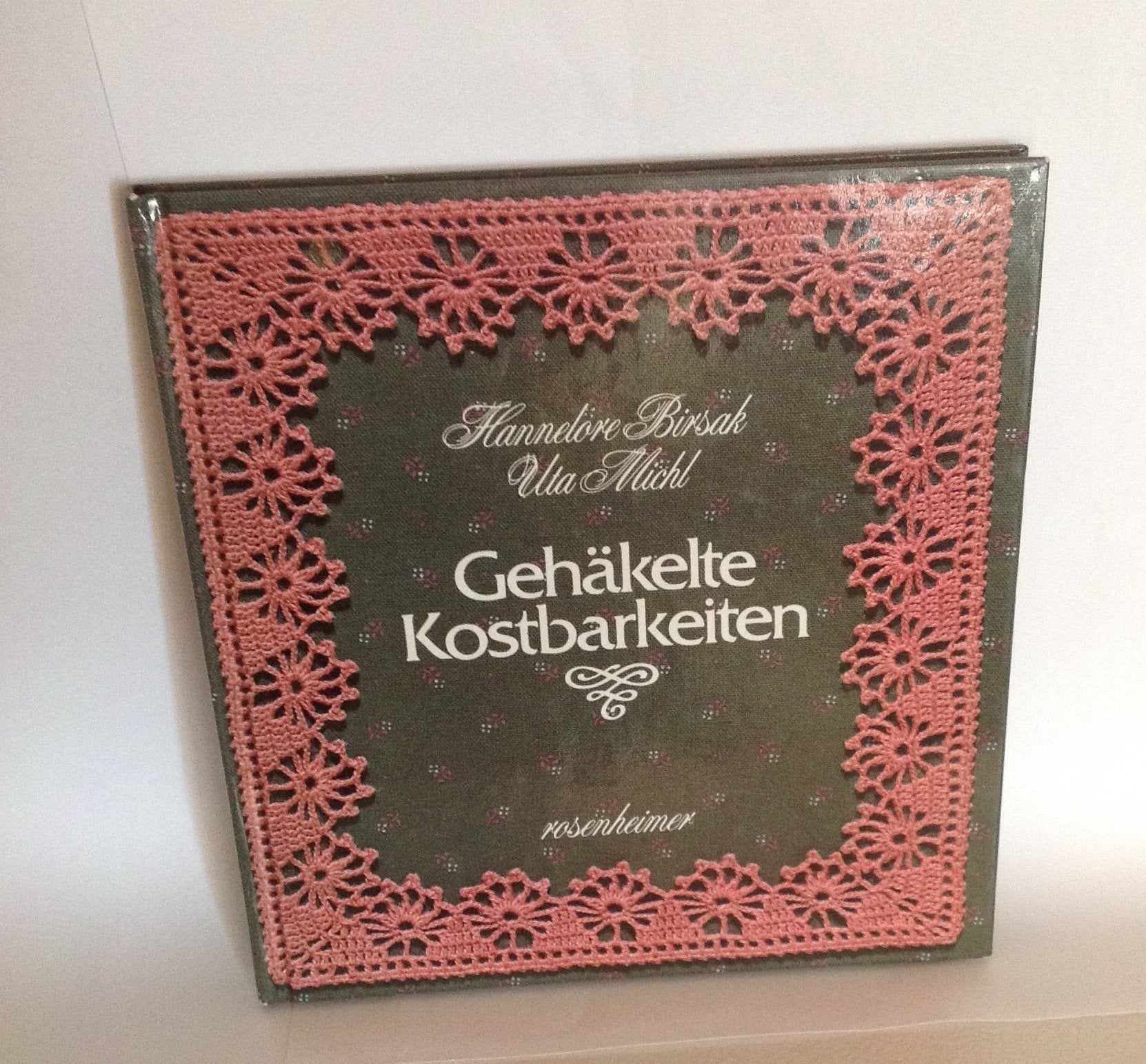 Gehäkelte Kostbarkeiten Hobbies & Crafts