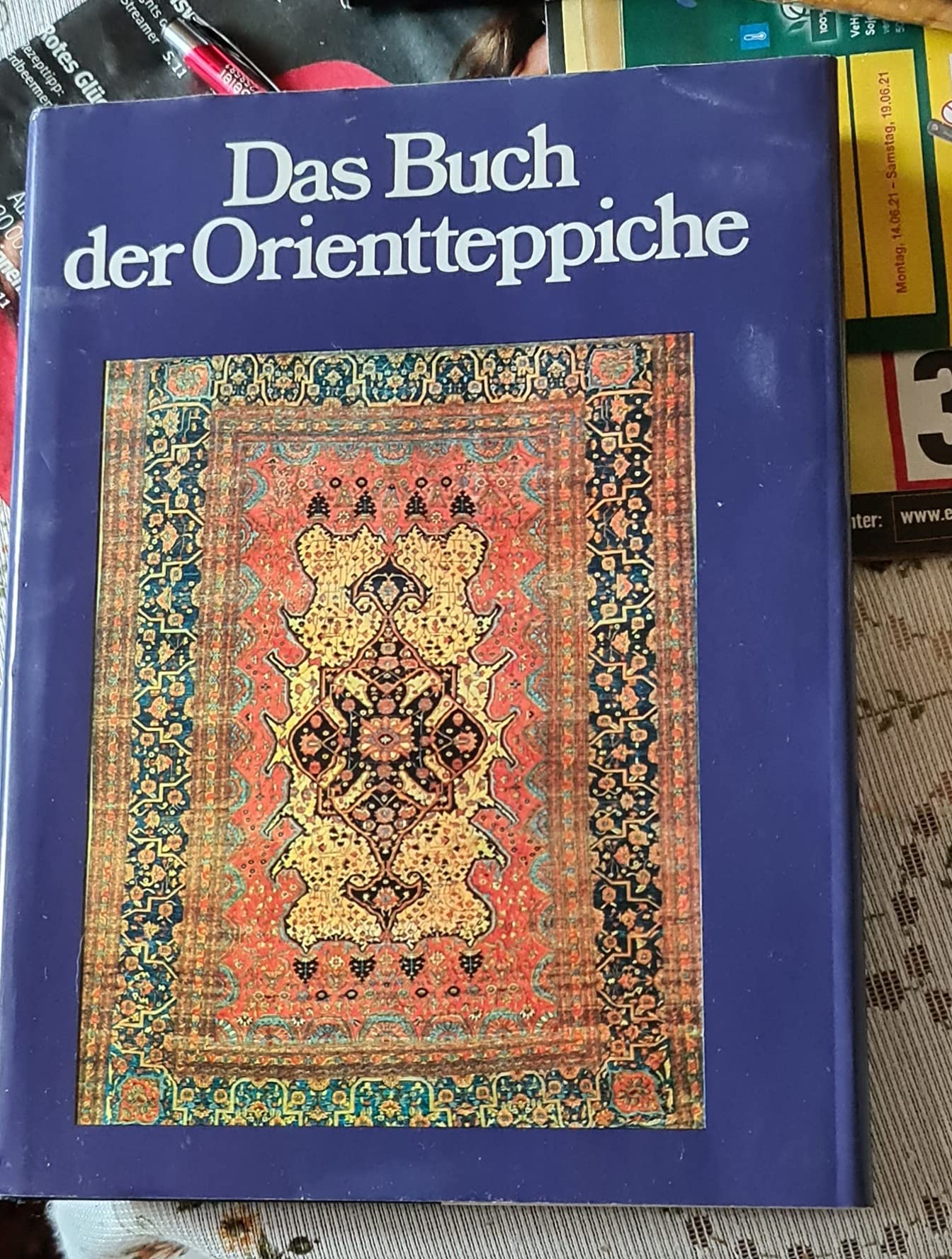 Das Buch der Orientteppiche Second-hand books on film, art and culture