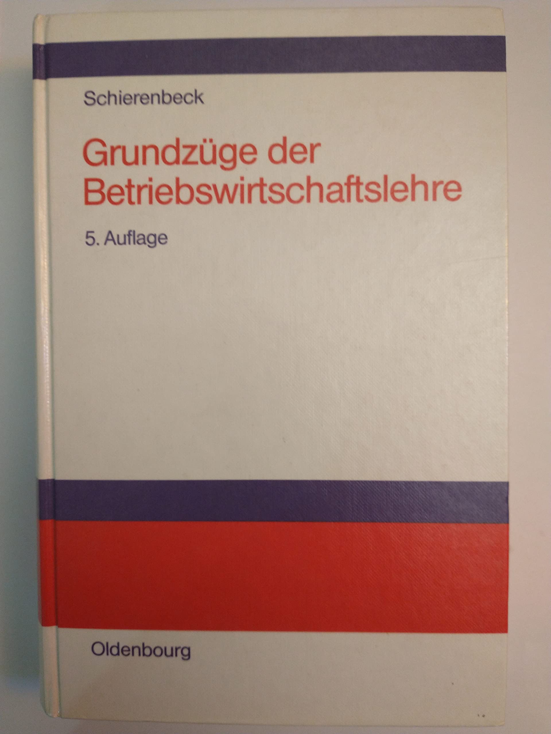 Grundzüge der Betriebswirtschaftslehre. Politics & Society