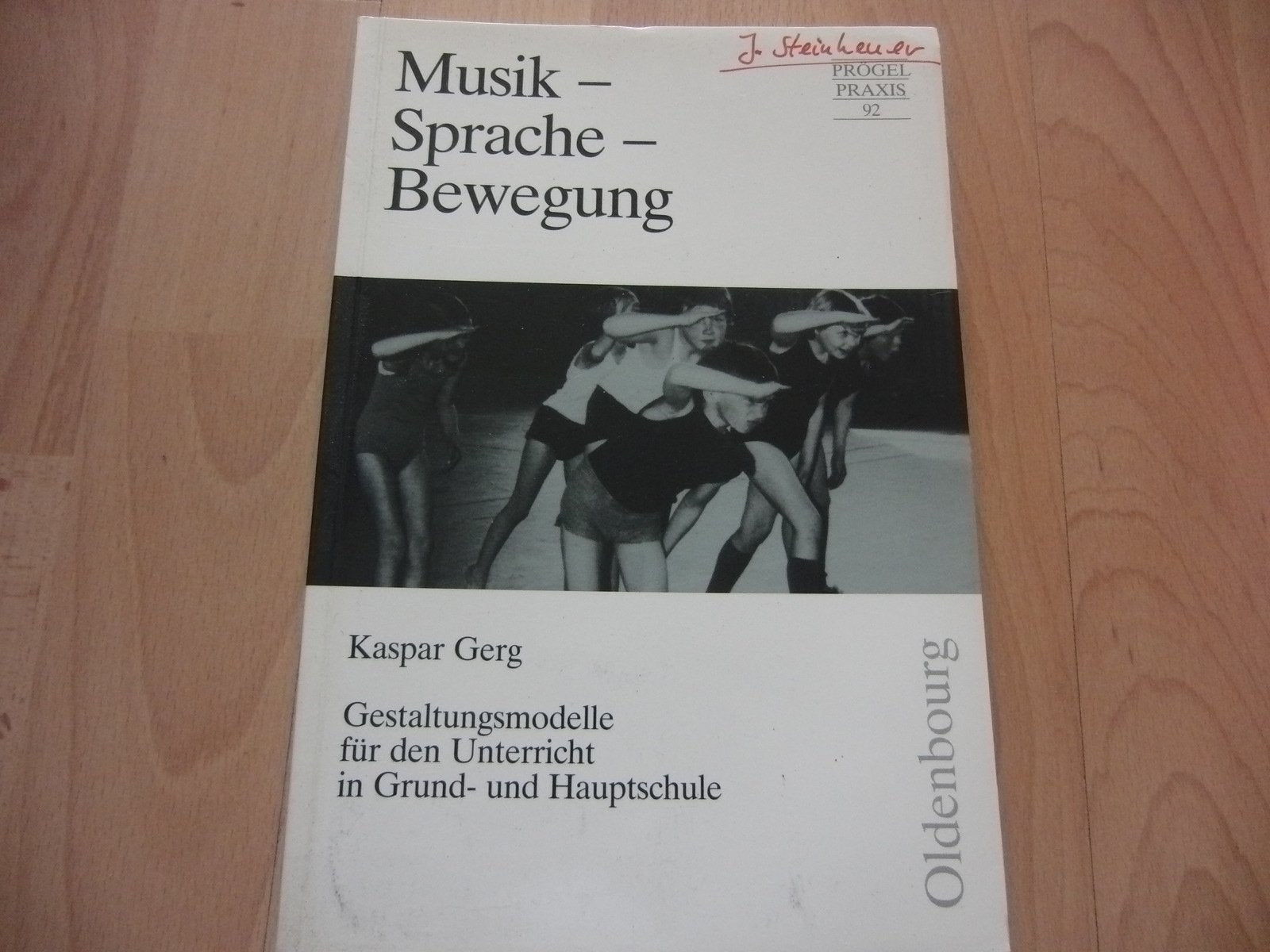 Musik - Sprache - Bewegung: Gestaltungsmodelle für den Unterricht in Grund- und Hauptschule Education & Training