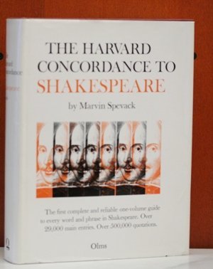 The Harvard Concordance to Shakespeare: The first complete and reliable one-volume guide to every word and phrase in Shakespeare. Over 29.000 main entries, over 500.000 quotations (Alpha-Omega S.) Drama