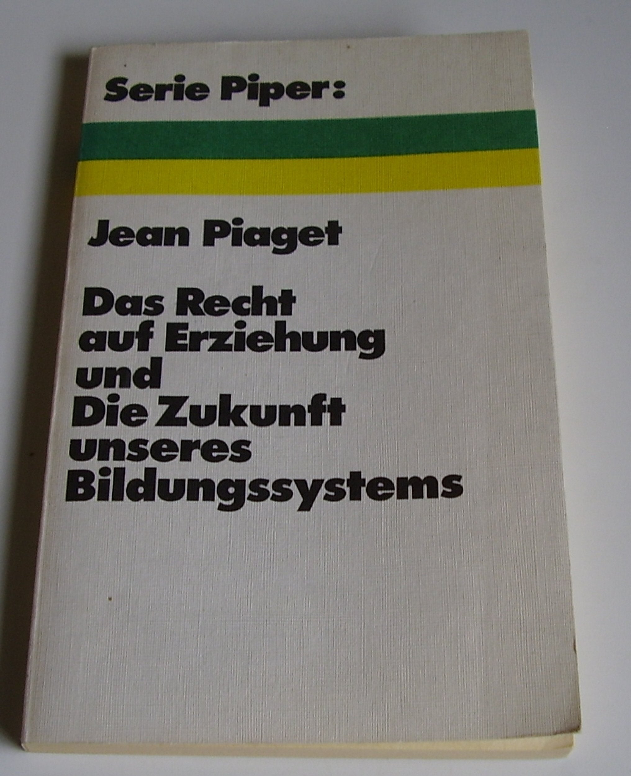 Das Recht auf Erziehung und die Zukunft unseres Bildungssystems. Zwei Essays. Psychology