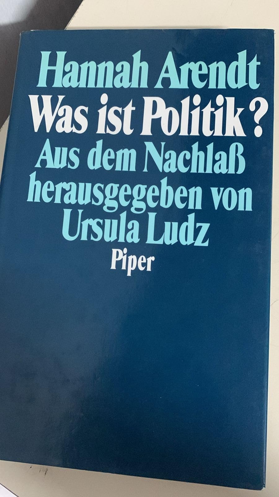 Was ist Politik? Philosophy