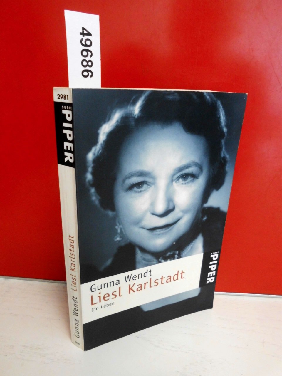 Liesl Karlstadt: Ein Leben (Piper Taschenbuch) Art & Literature
