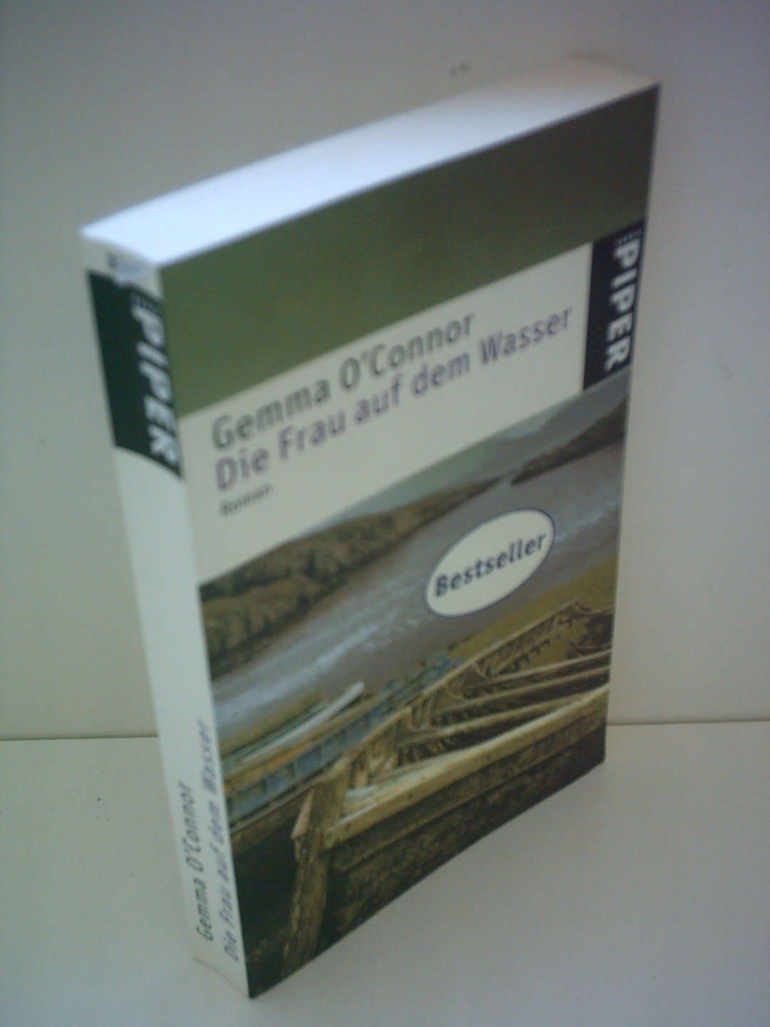 Die Frau auf dem Wasser: Roman (Piper Taschenbuch, Band 3763) Classics