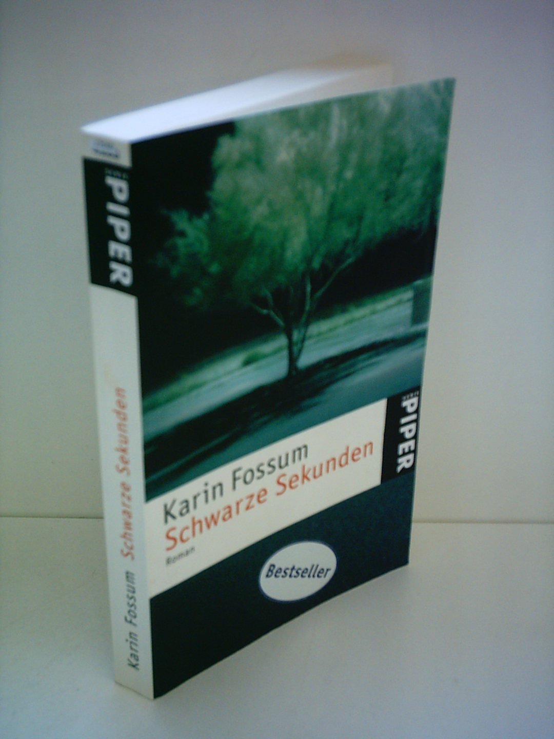 Schwarze Sekunden: Roman (Piper Taschenbuch, Band 24288) Contemporary literature