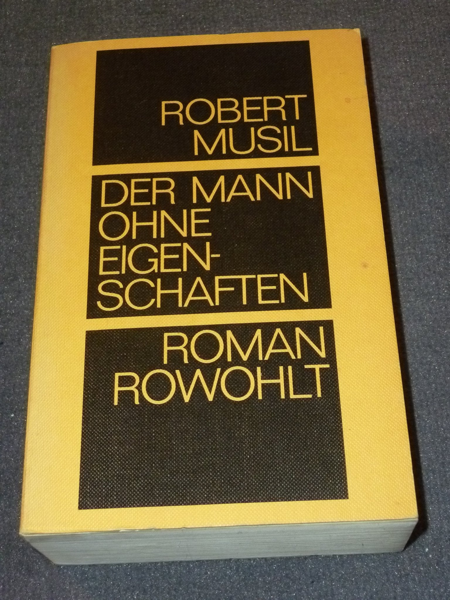 Der Mann ohne Eigenschaften I Classics